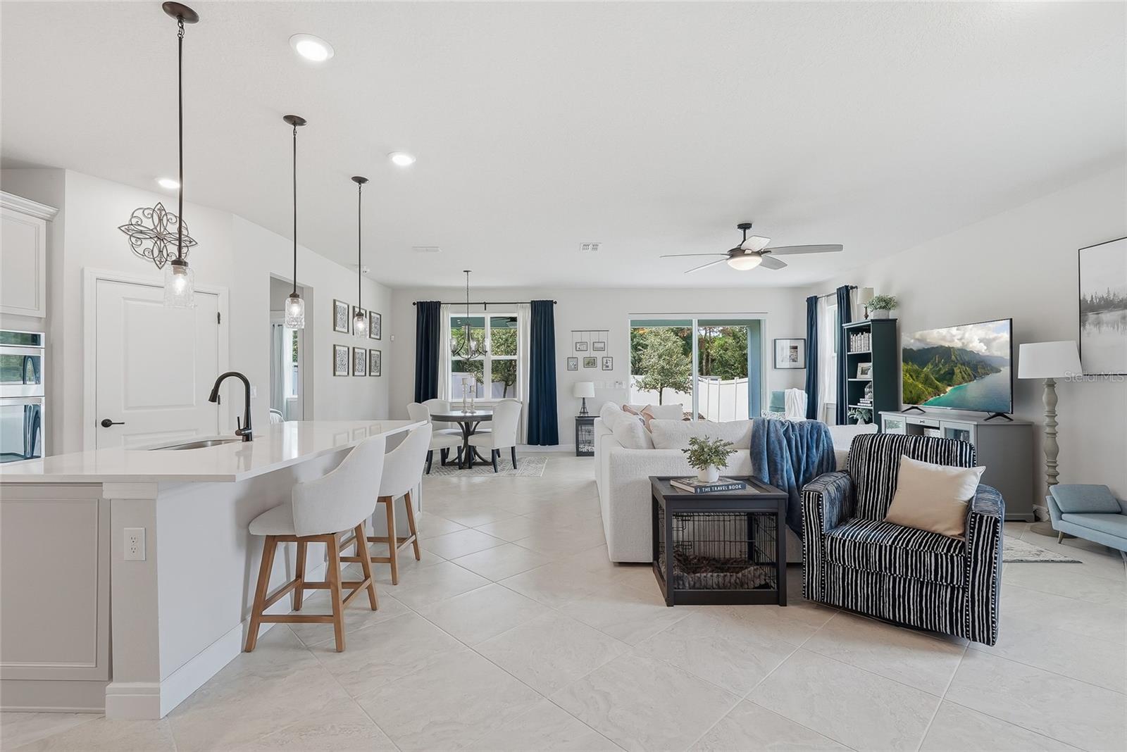 4678 DOVER BLUFF CT — photo 8
