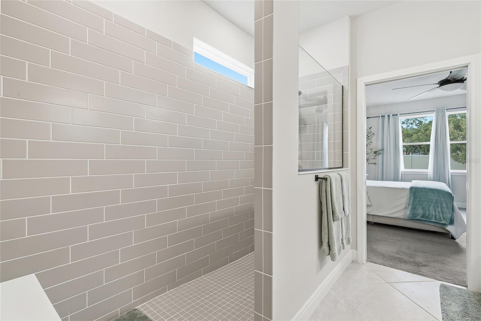 4678 DOVER BLUFF CT — photo 30