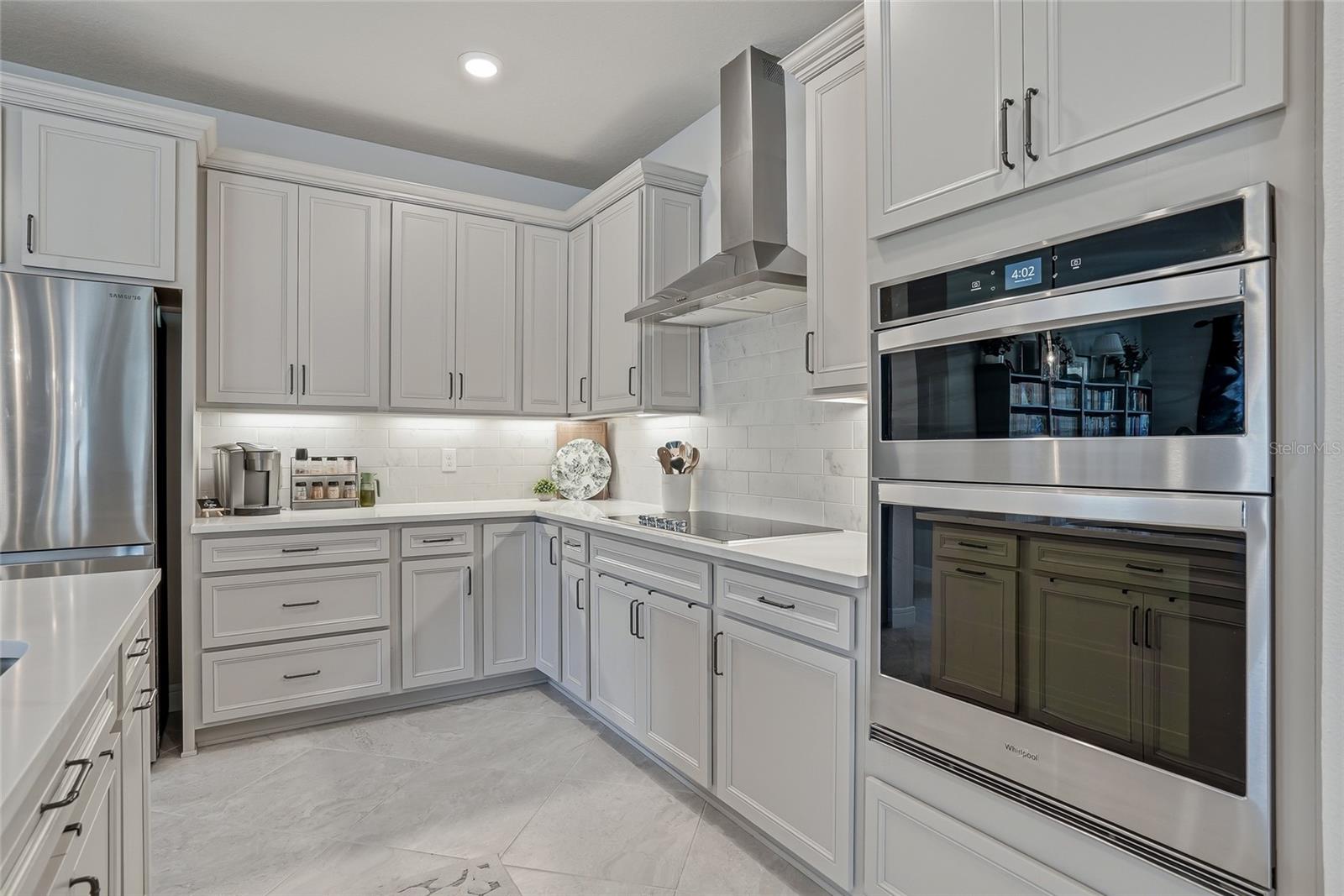 4678 DOVER BLUFF CT — photo 18
