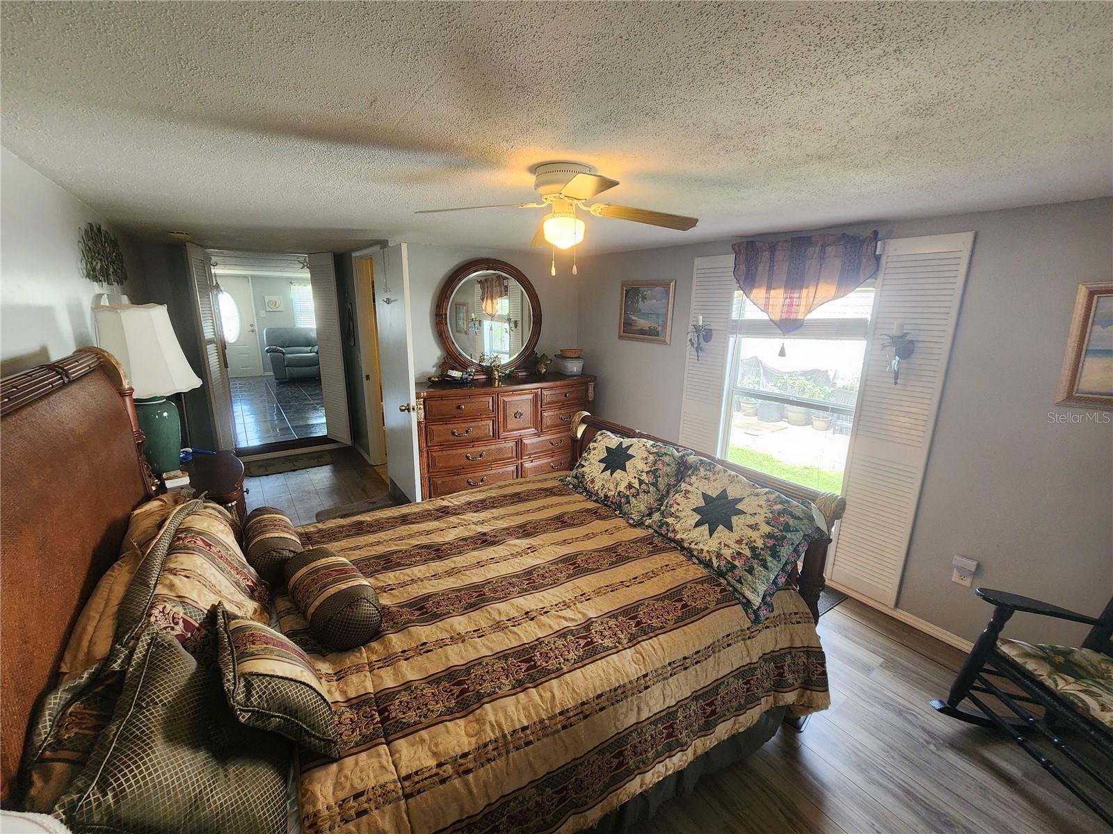 130 CAPRI DR — photo 22