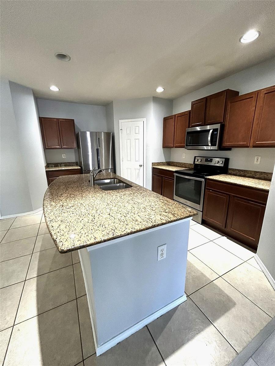 4714 CHATTERTON WAY — photo 13
