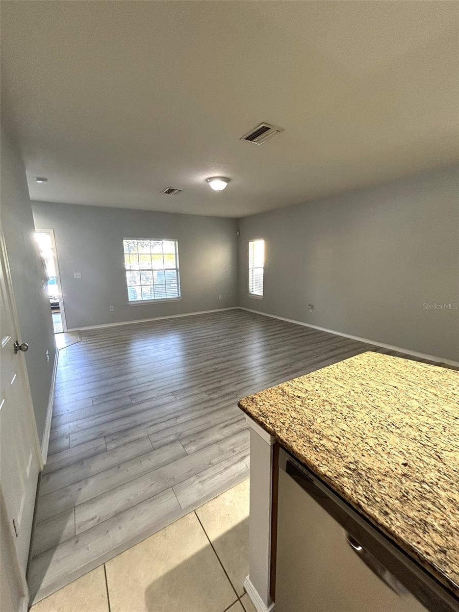 4714 CHATTERTON WAY — photo 16