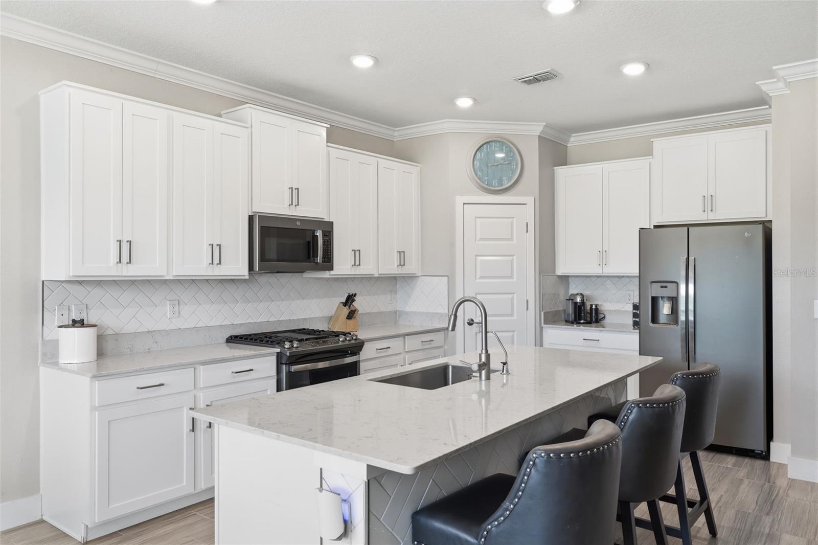 2920 GRIDIRON ISLE — photo 15