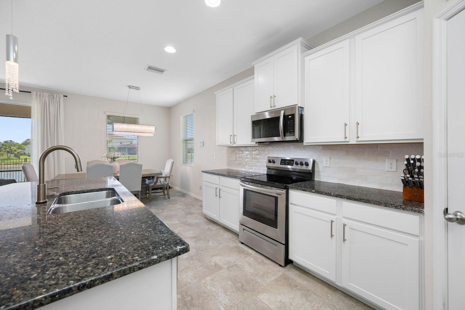 6549 DEVESTA LOOP — photo 28