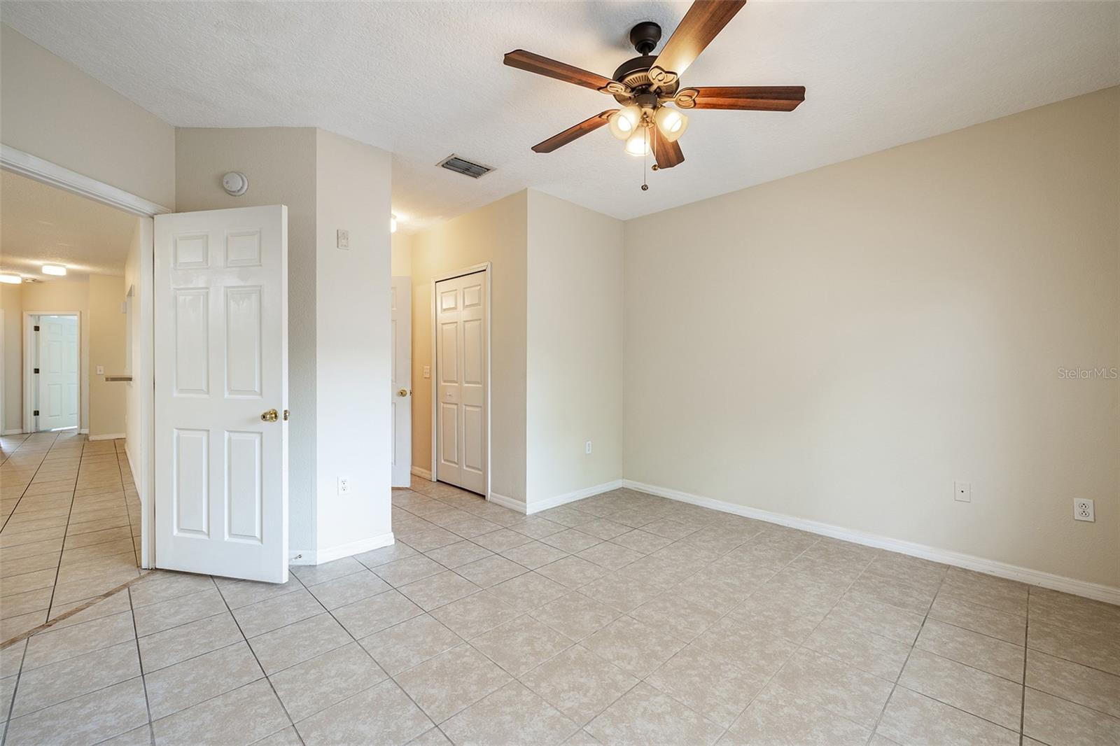 9506 AMBERDALE CT #202 — photo 11