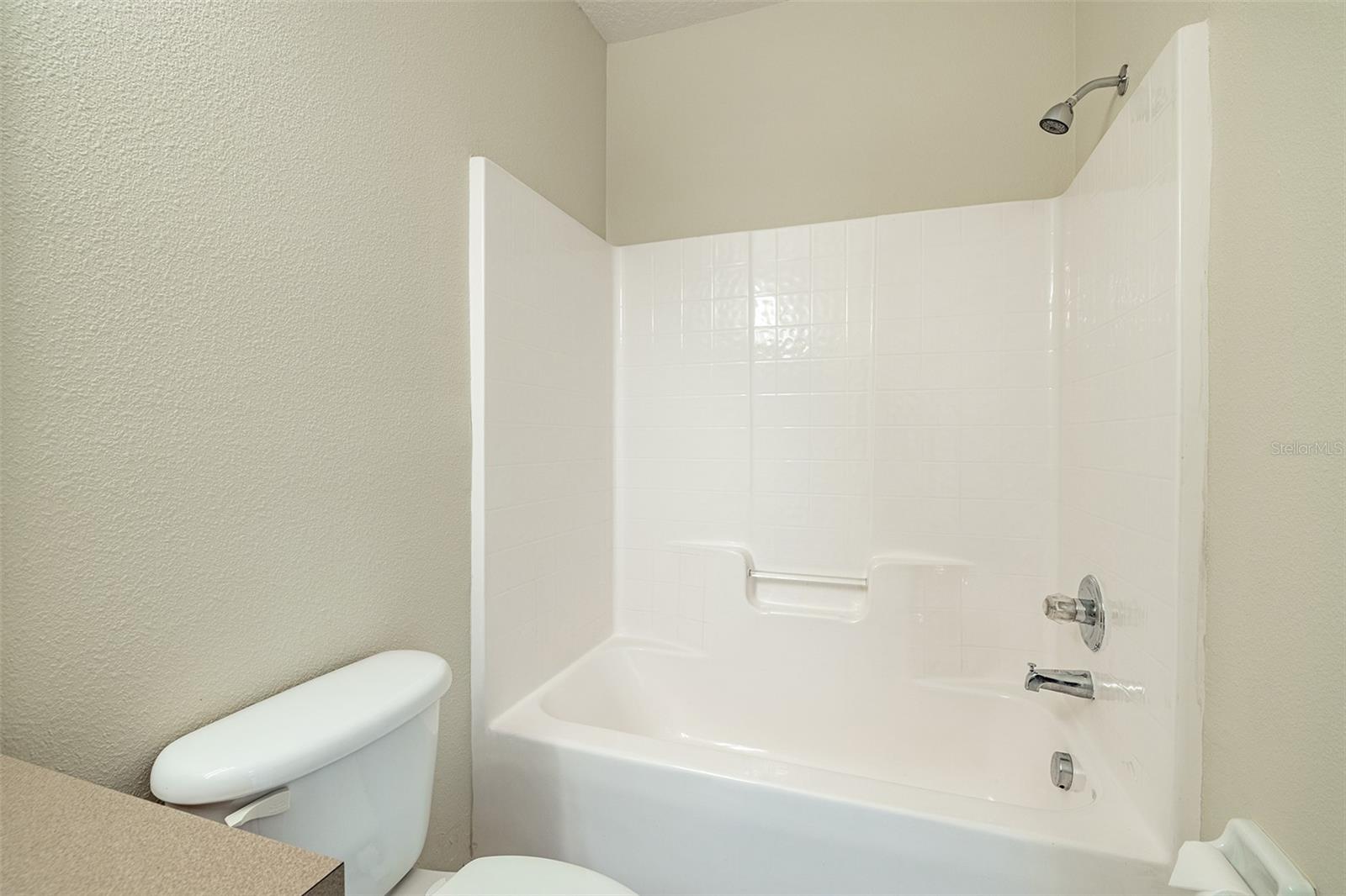 9506 AMBERDALE CT #202 — photo 20