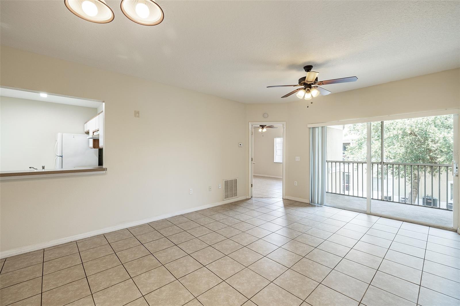 9506 AMBERDALE CT #202 — photo 3