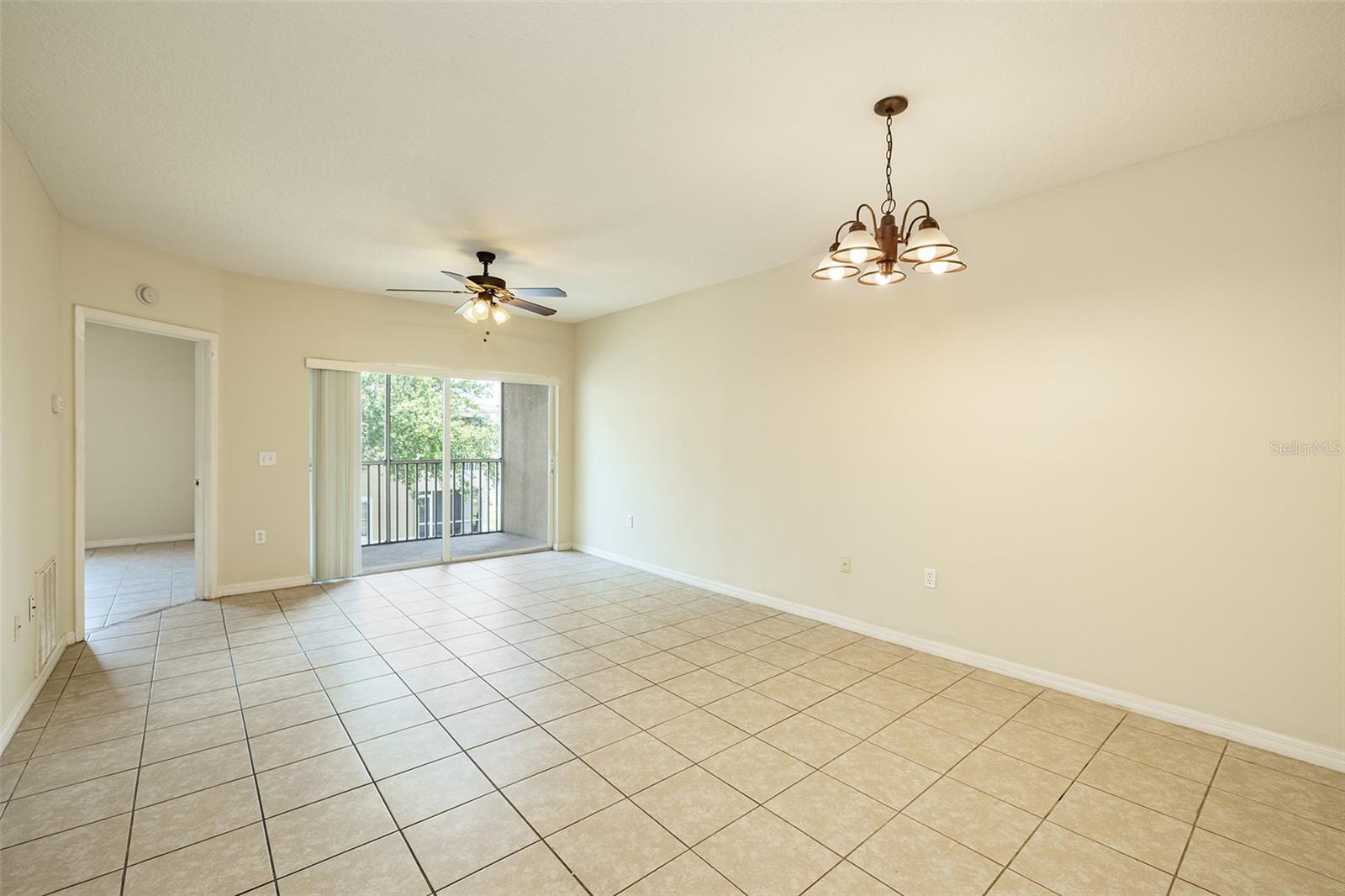 9506 AMBERDALE CT #202 — photo 10