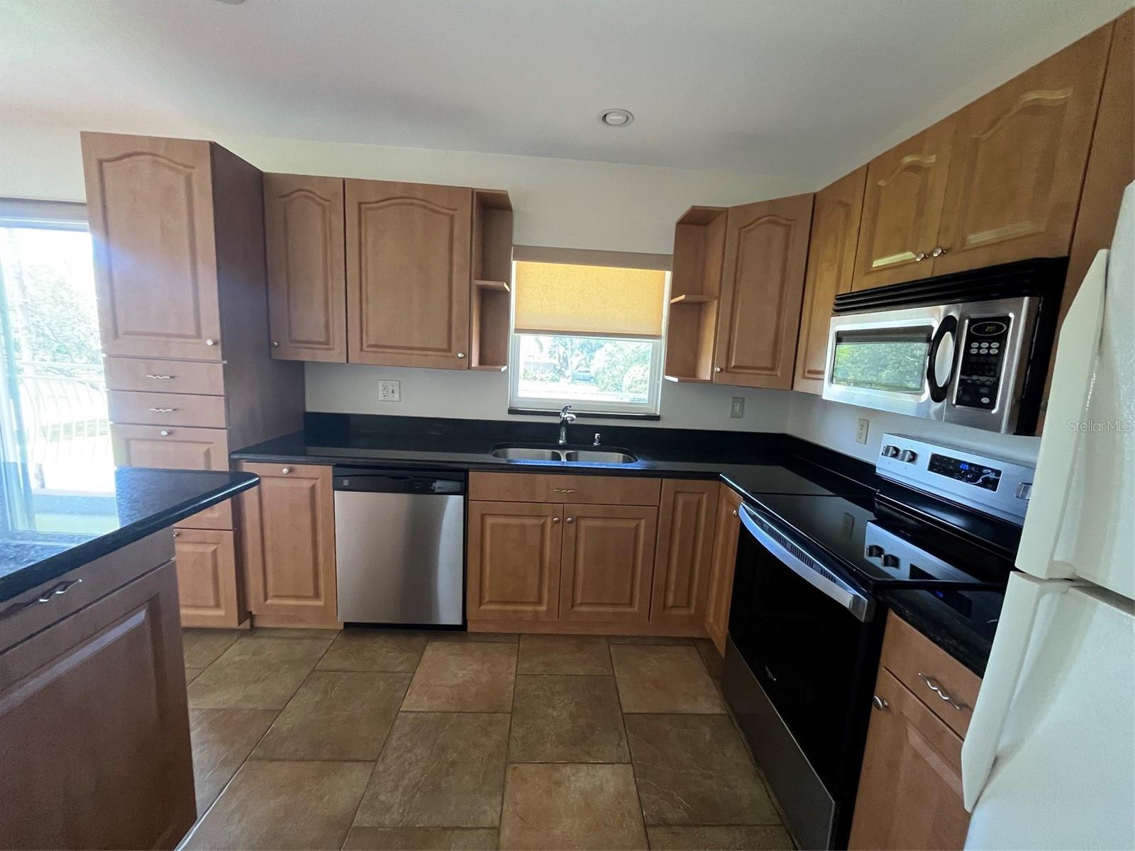 8801 BAY POINTE DR #A202 — photo 3