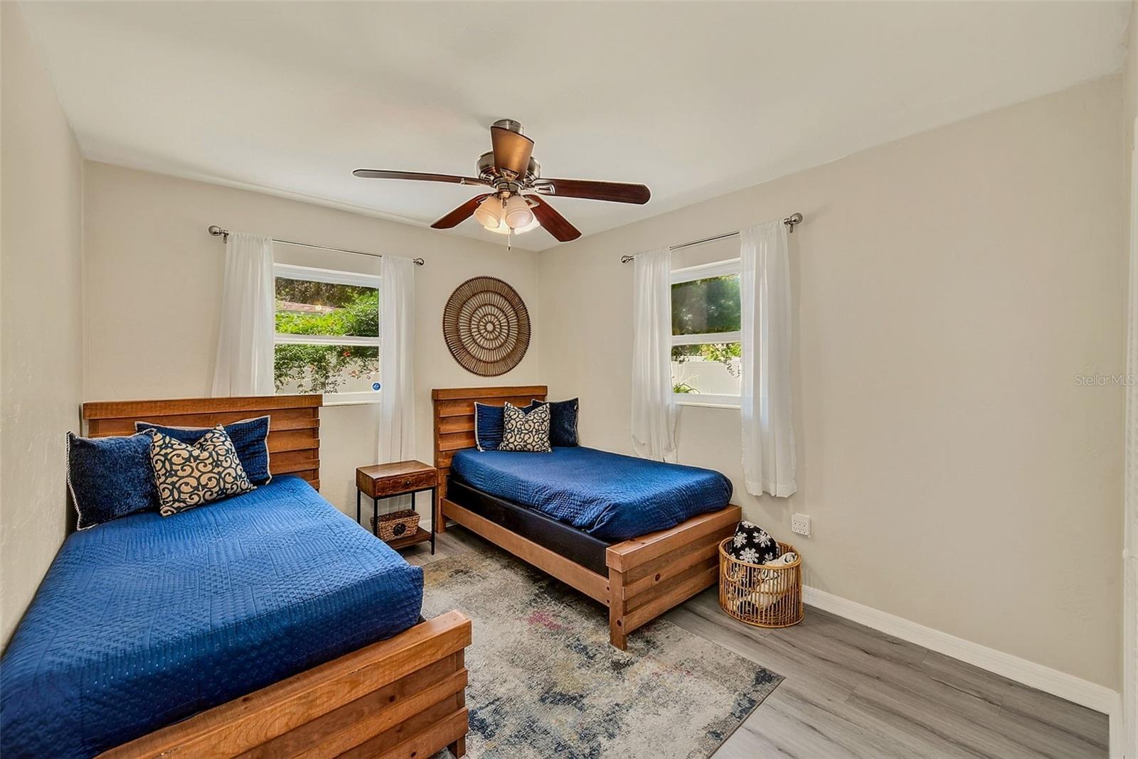 10664 STARKEY RD — photo 14