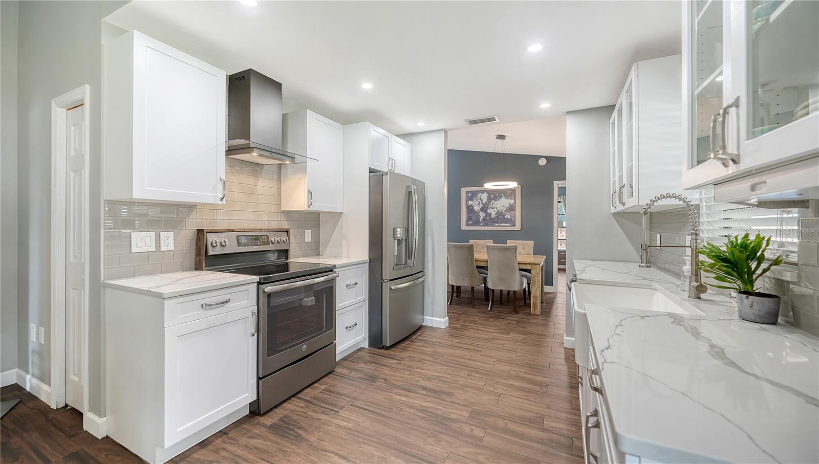 1551 GEORGETOWNE LN — photo 11