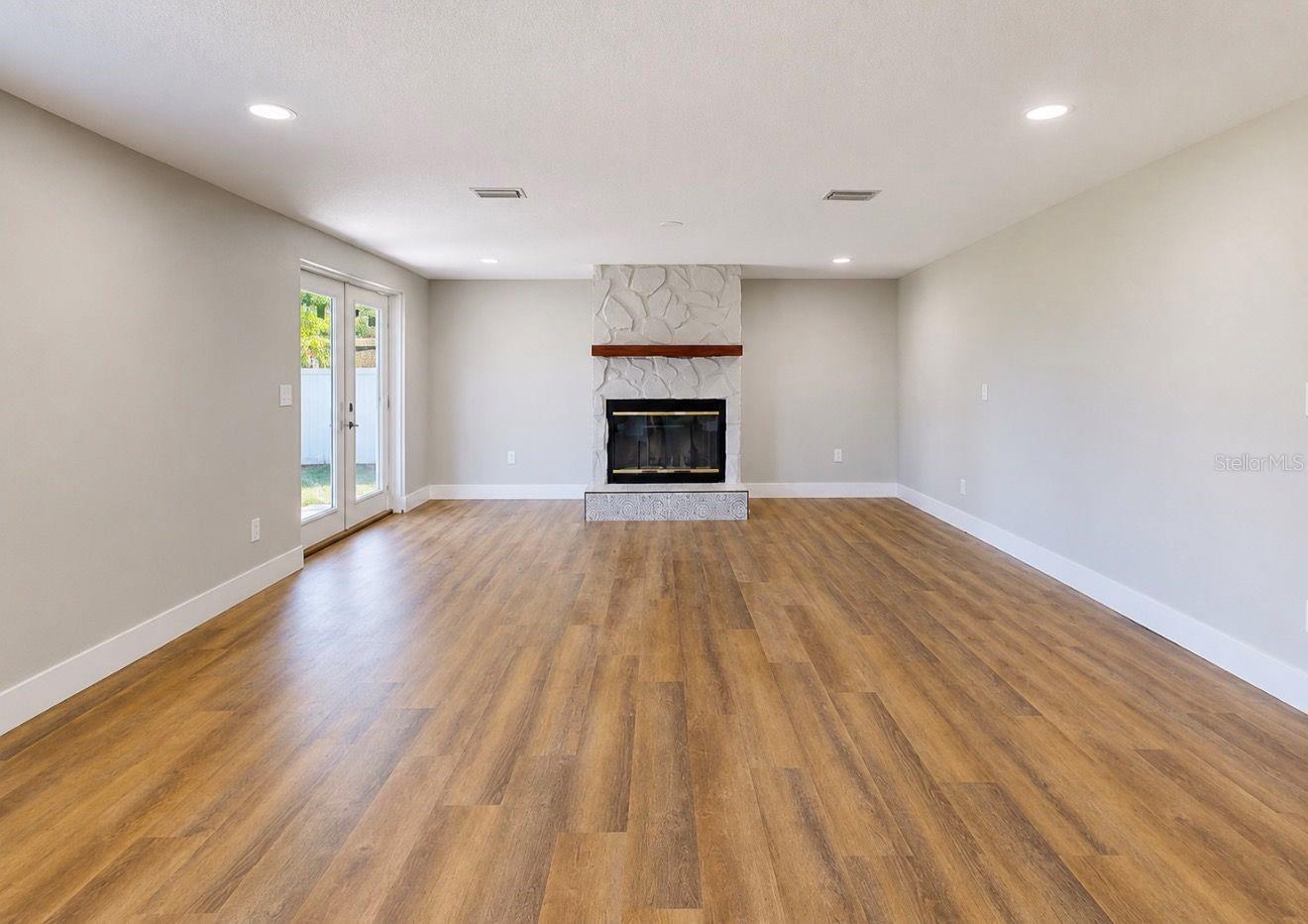 617 GOLF AND SEA BLVD — photo 11