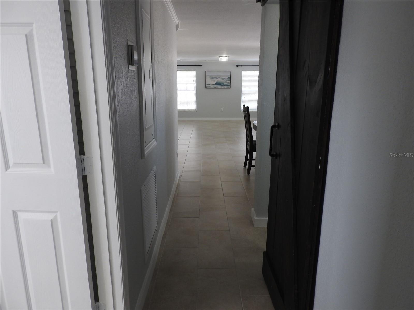 8822 ROCKY CREEK DR — photo 16
