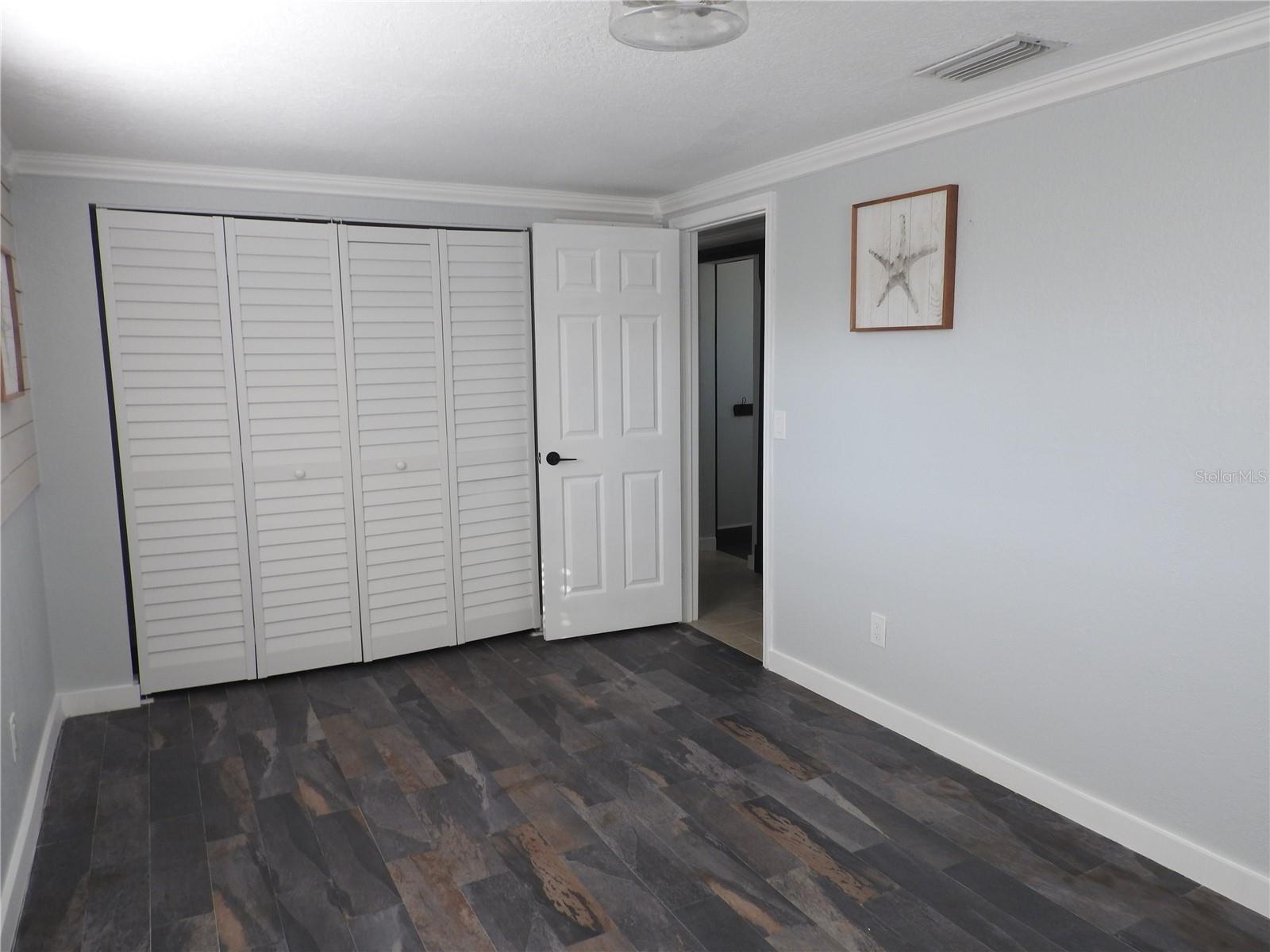 8822 ROCKY CREEK DR — photo 17