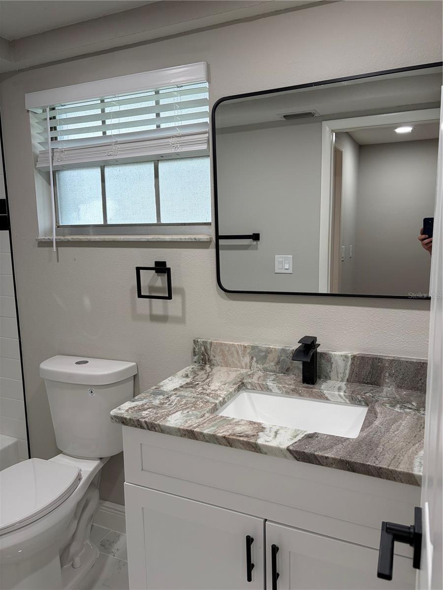 12302 FIELDSTONE LN — photo 32