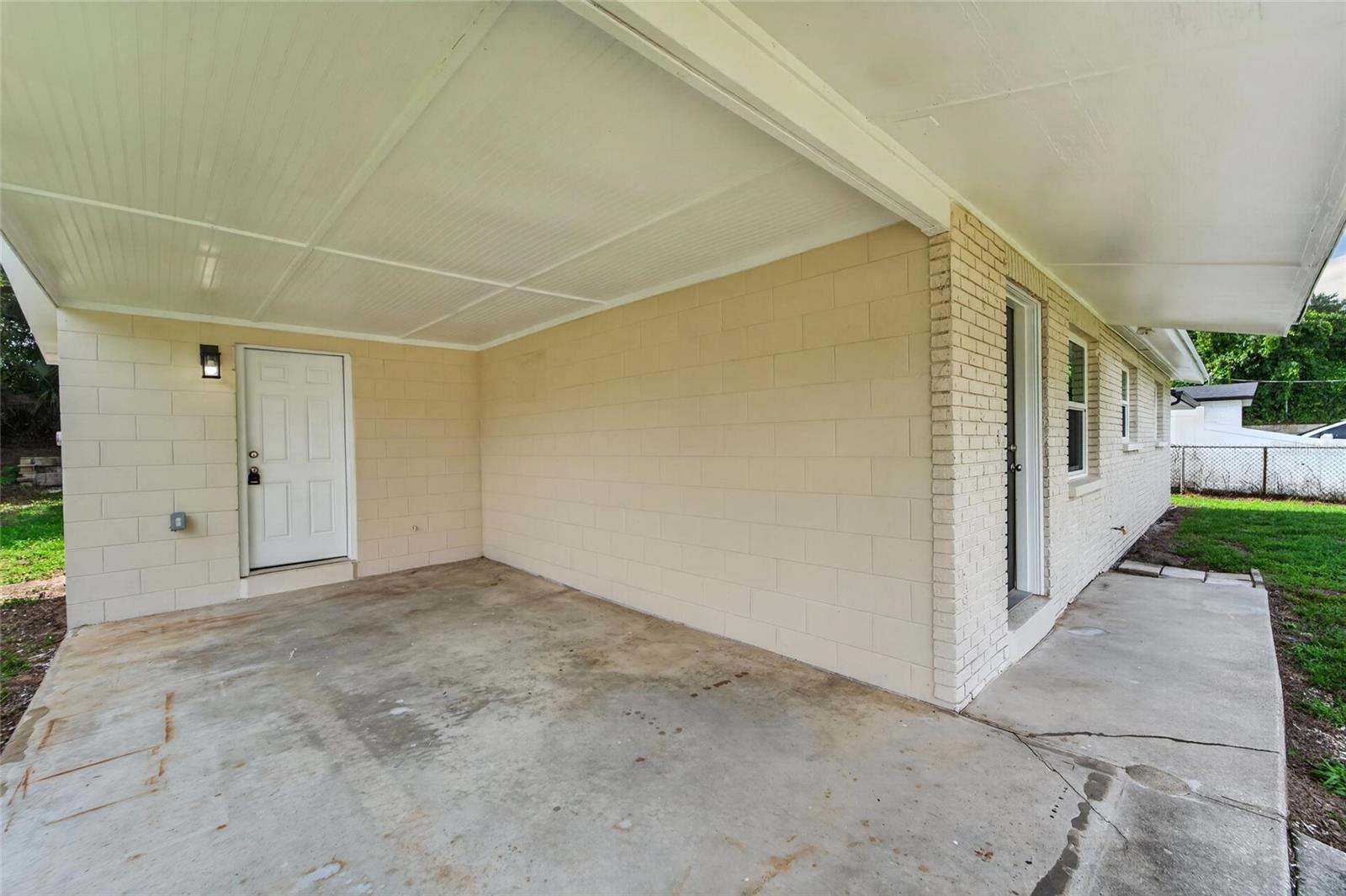 506 SHAMROCK RD — photo 38