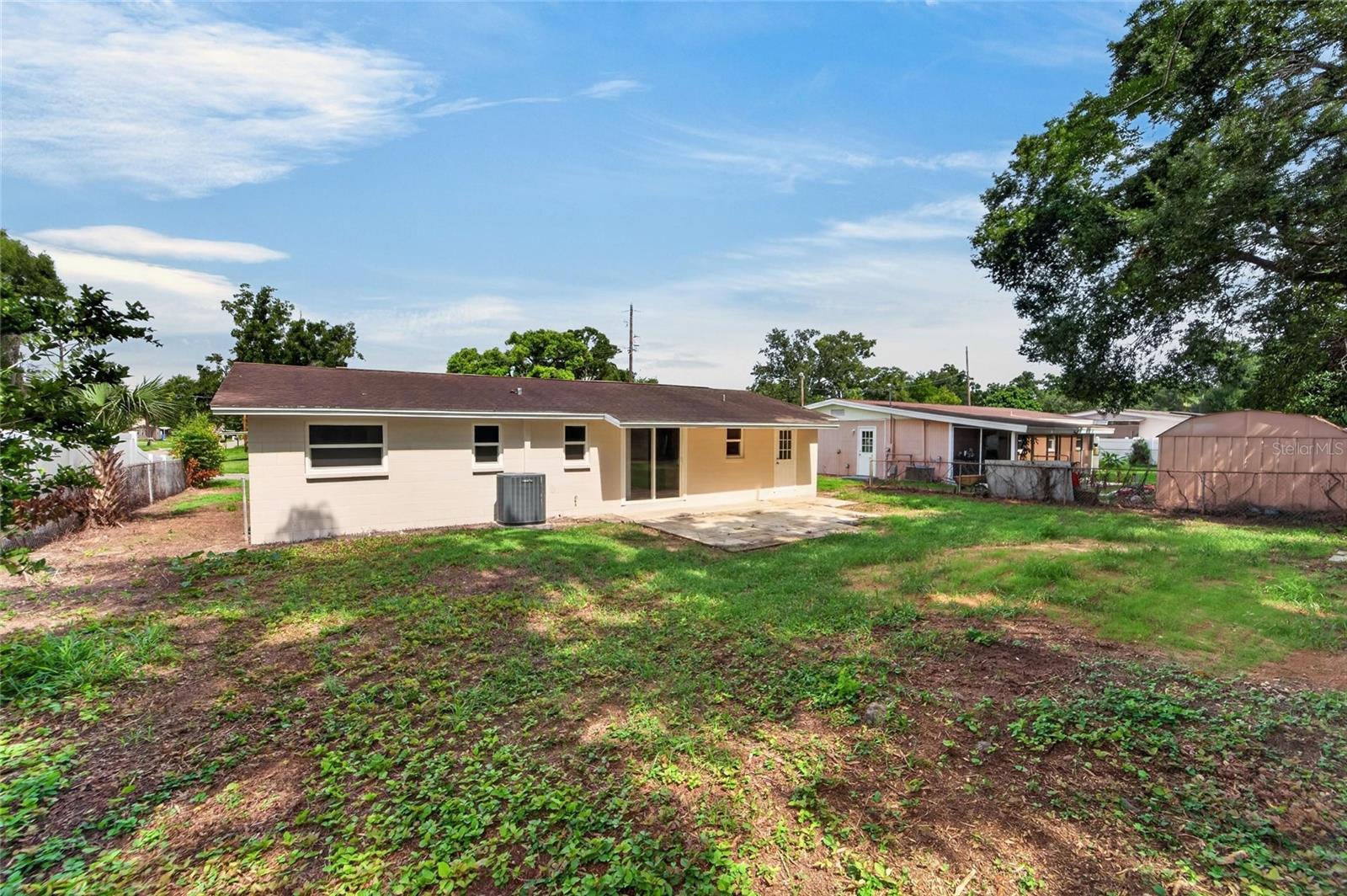 506 SHAMROCK RD — photo 36