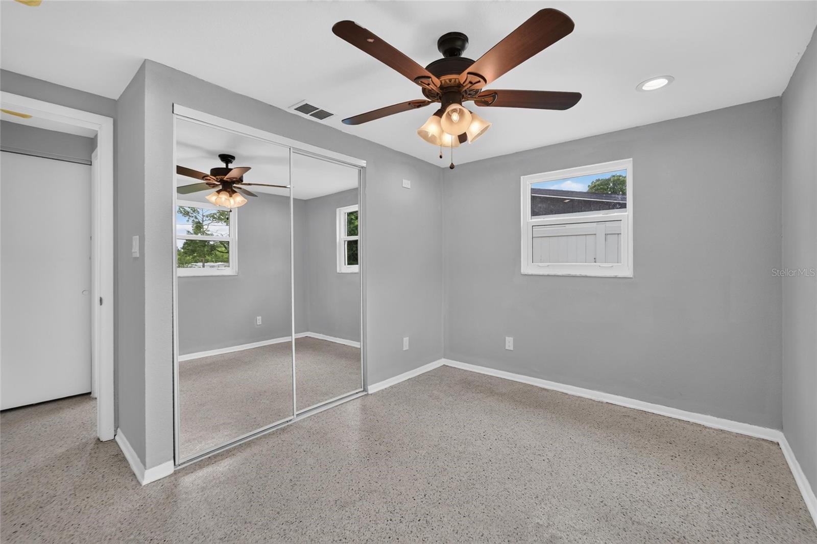 506 SHAMROCK RD — photo 25