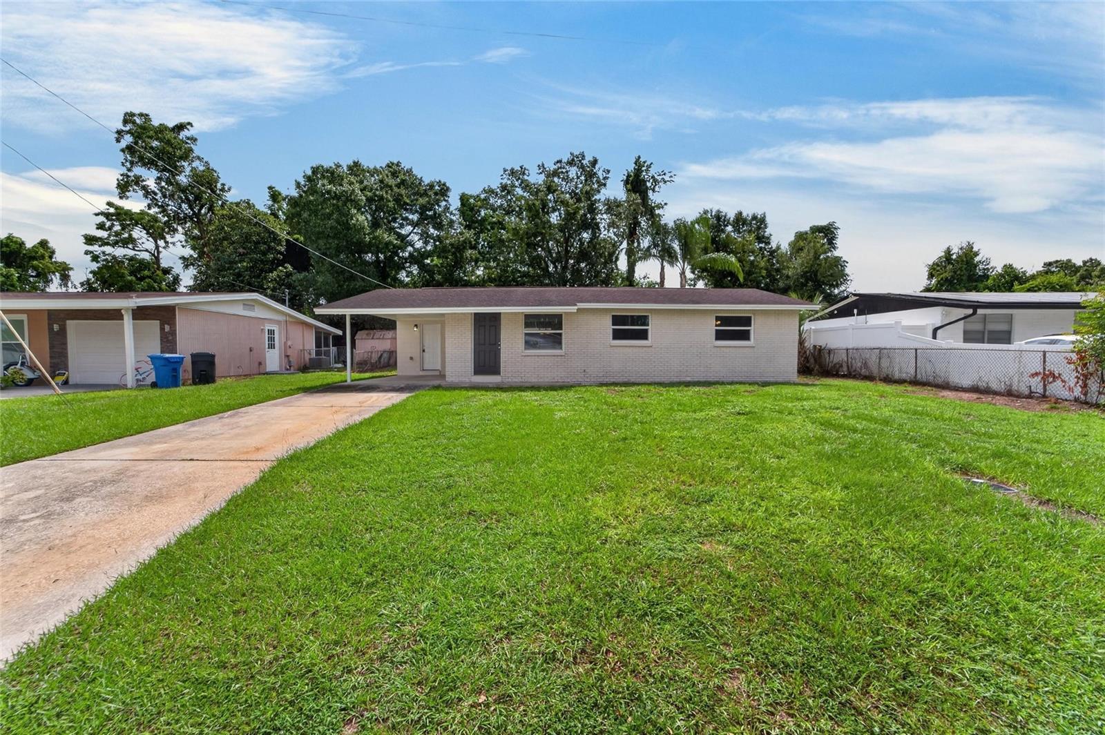 506 SHAMROCK RD — photo 2