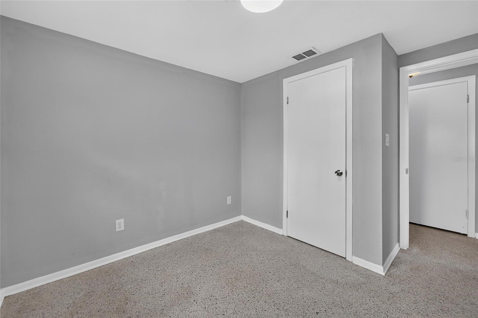 506 SHAMROCK RD — photo 22