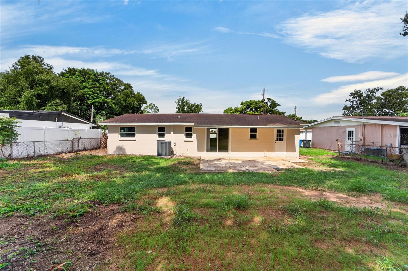 506 SHAMROCK RD — photo 49