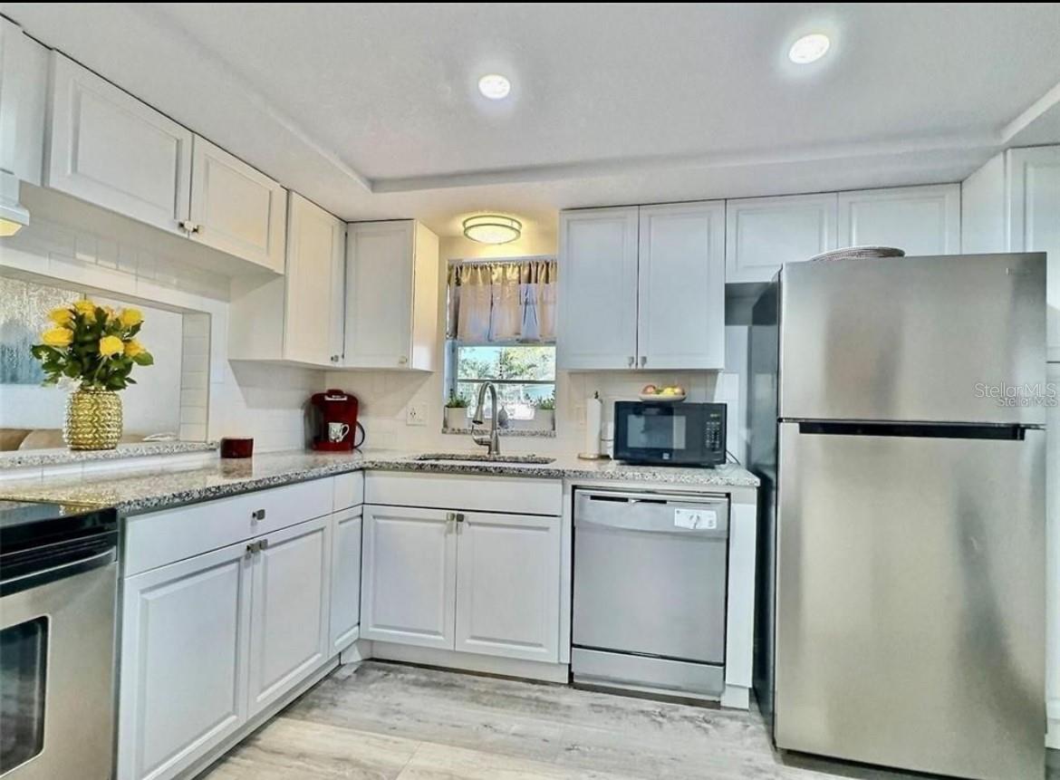 8651 10TH ST N #130 — photo 3