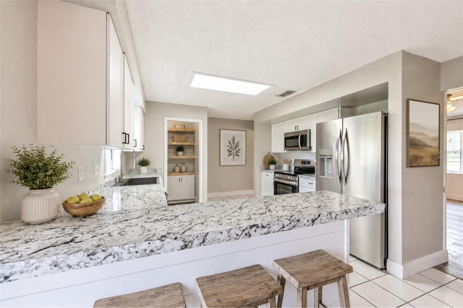16520 SPRING VALLEY RD — photo 15