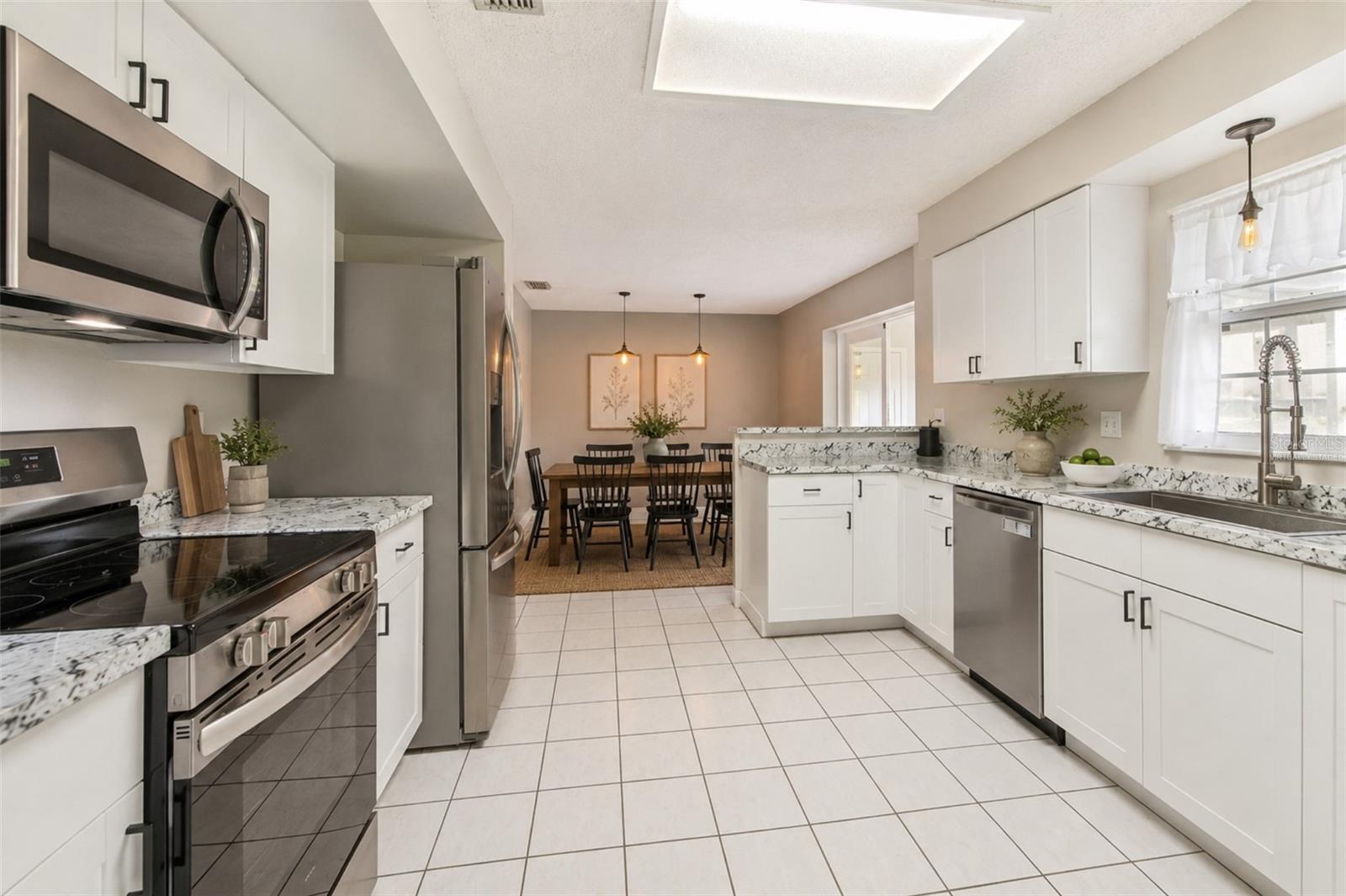 16520 SPRING VALLEY RD — photo 13