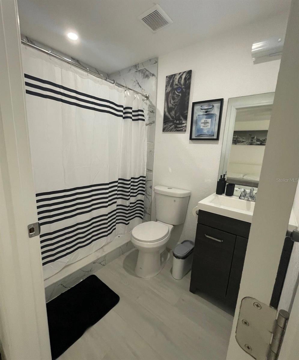 2717 W CHERRY ST — photo 19