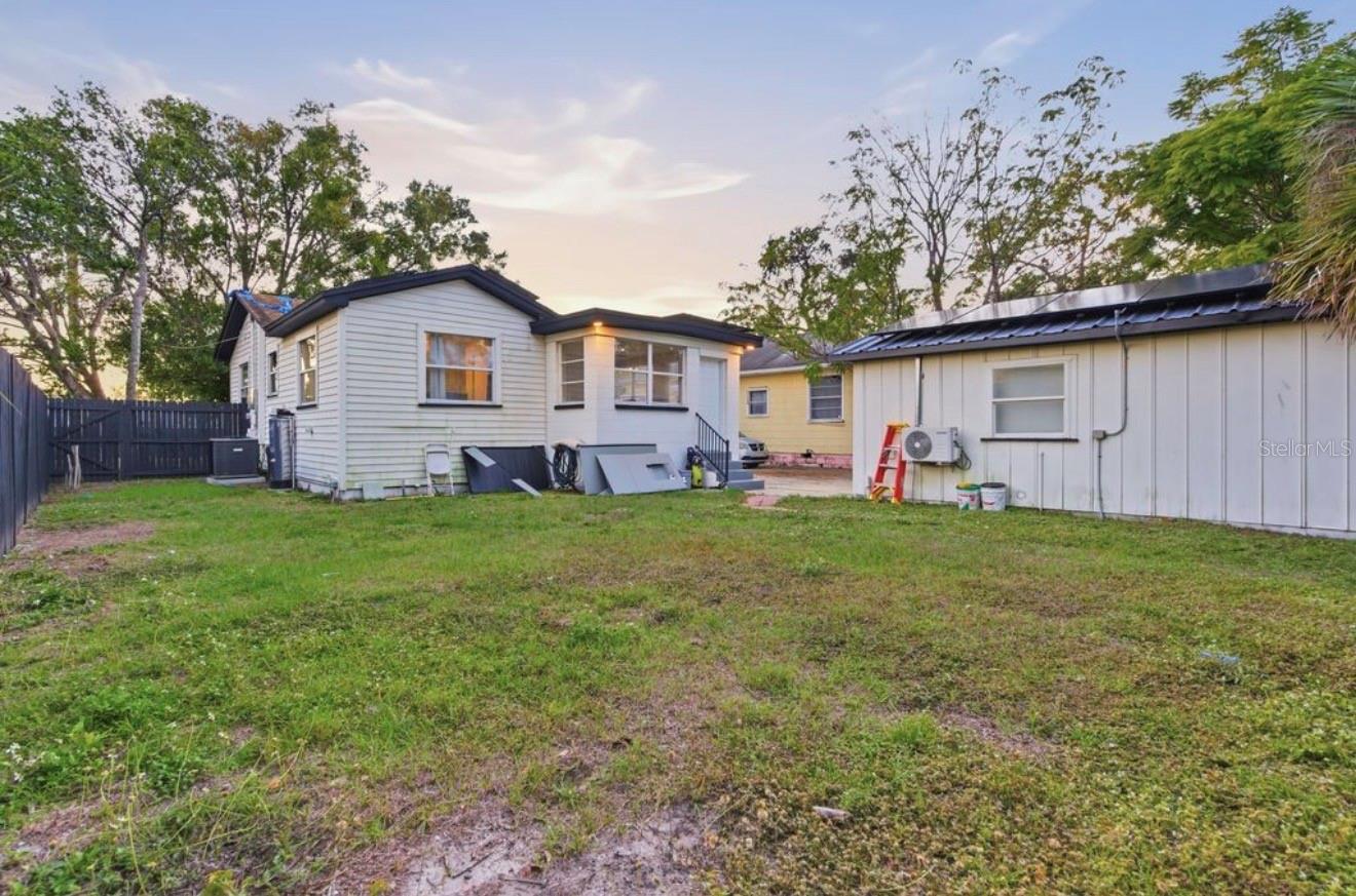 2717 W CHERRY ST — photo 15