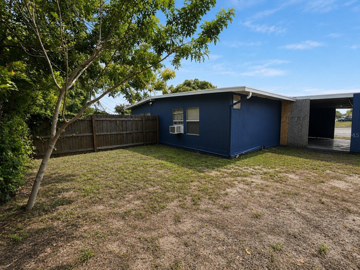 1004 DARTMOUTH DR — photo 30