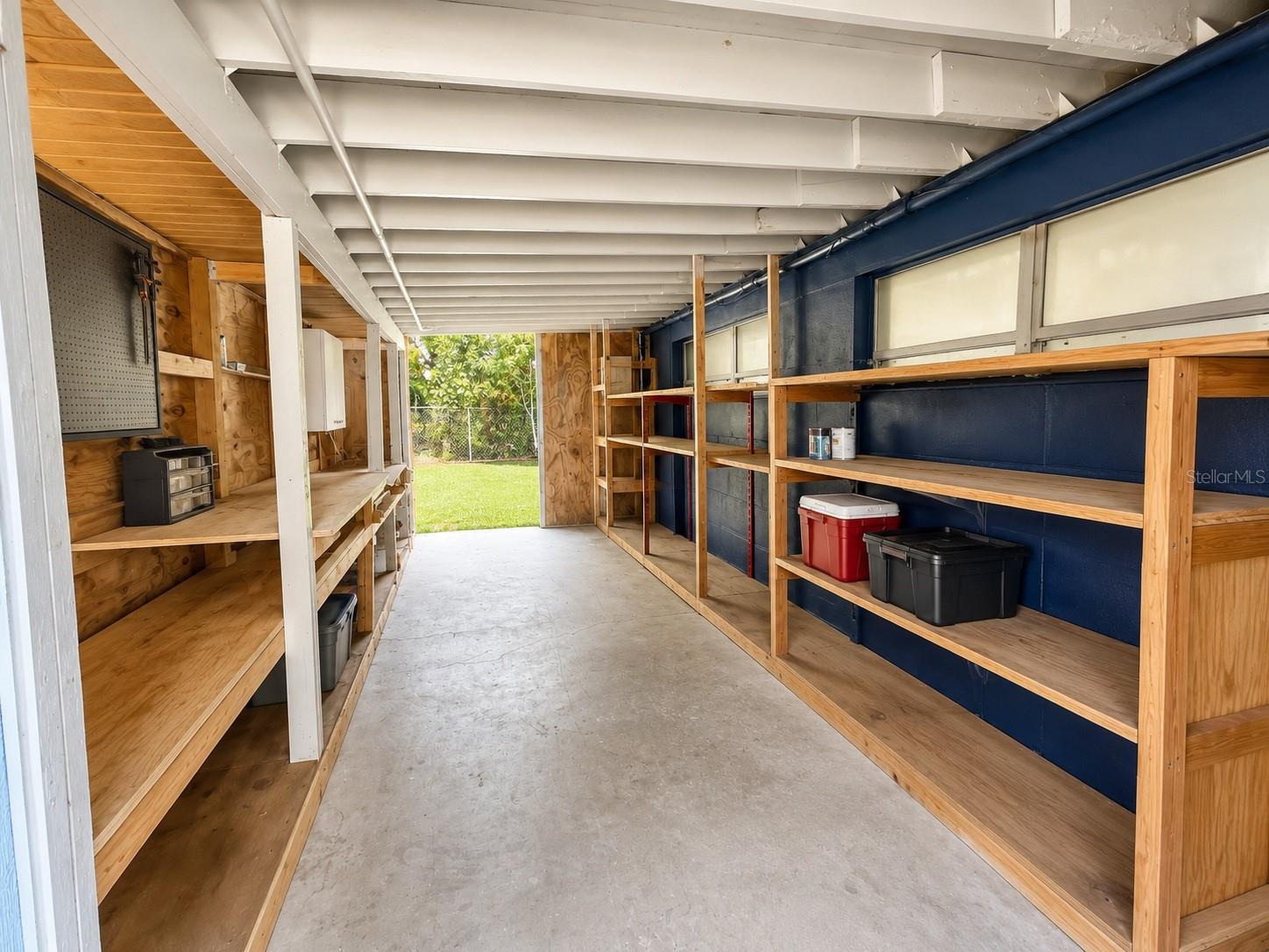 1004 DARTMOUTH DR — photo 34