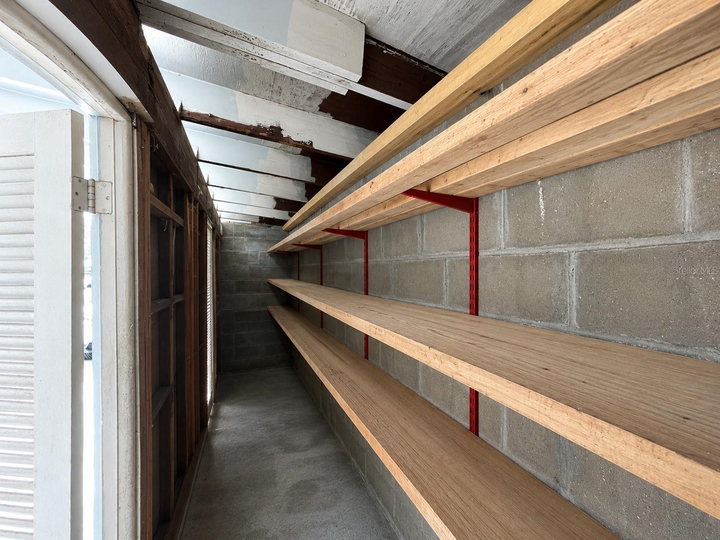 1004 DARTMOUTH DR — photo 33