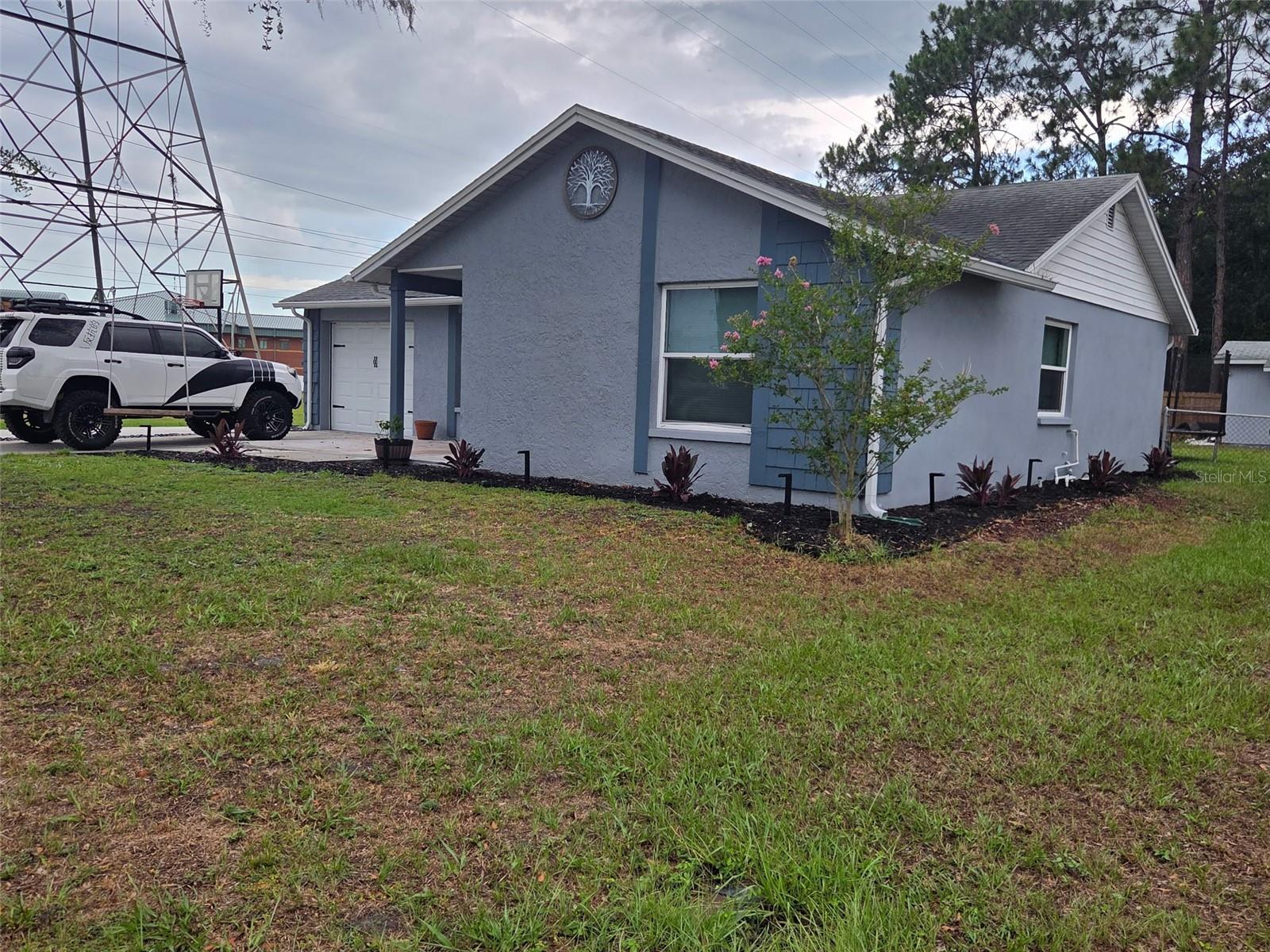 3101 SEVEN SPRINGS BLVD — photo 2
