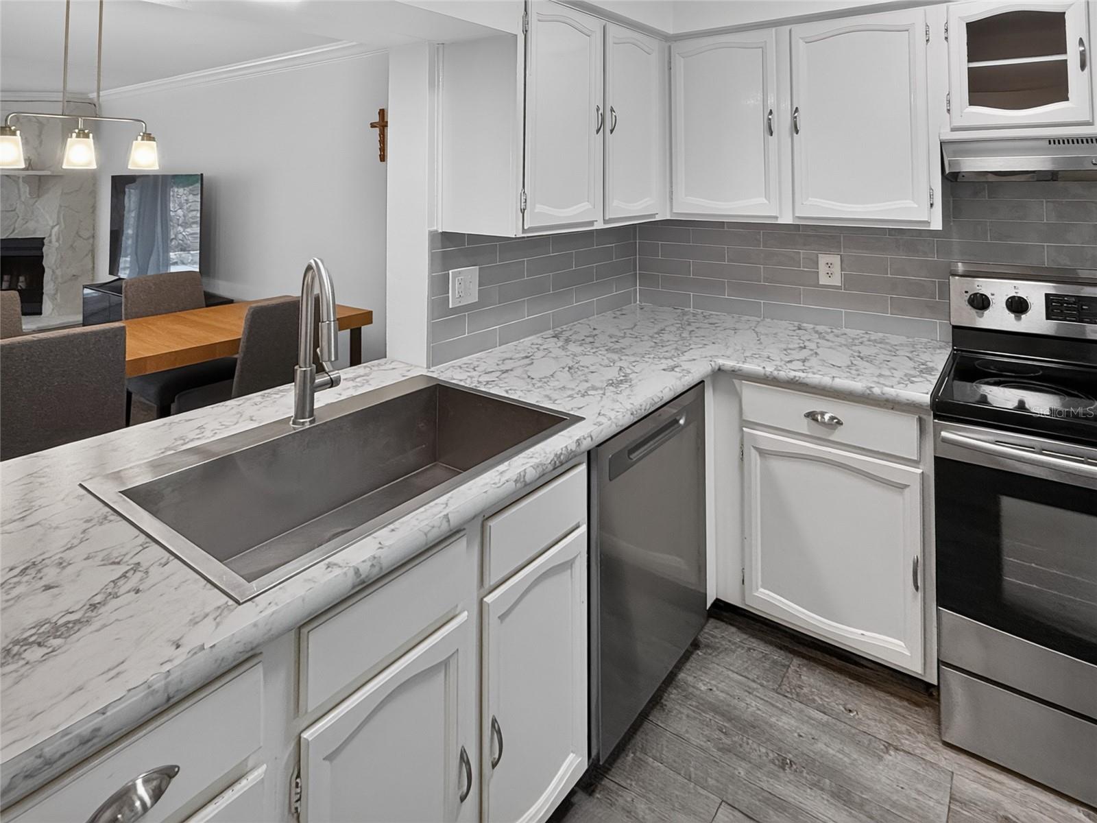 1111 N BAYSHORE BLVD #E3 — photo 5