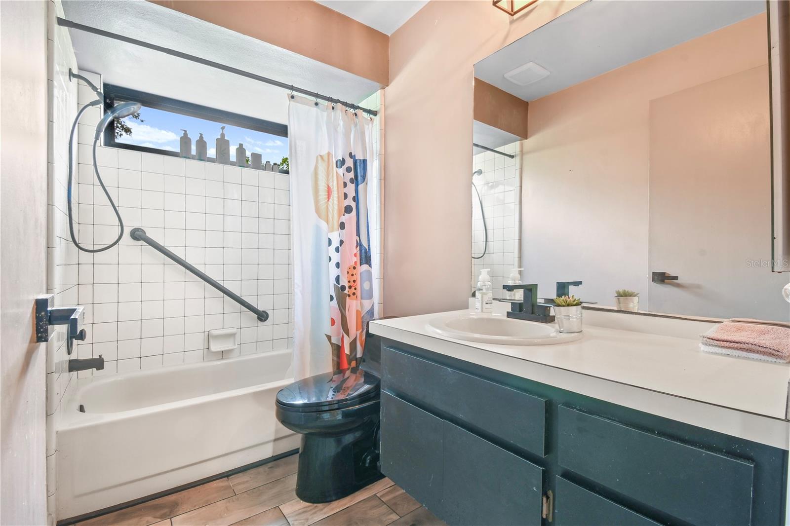 2906 WINDRIDGE DR — photo 30