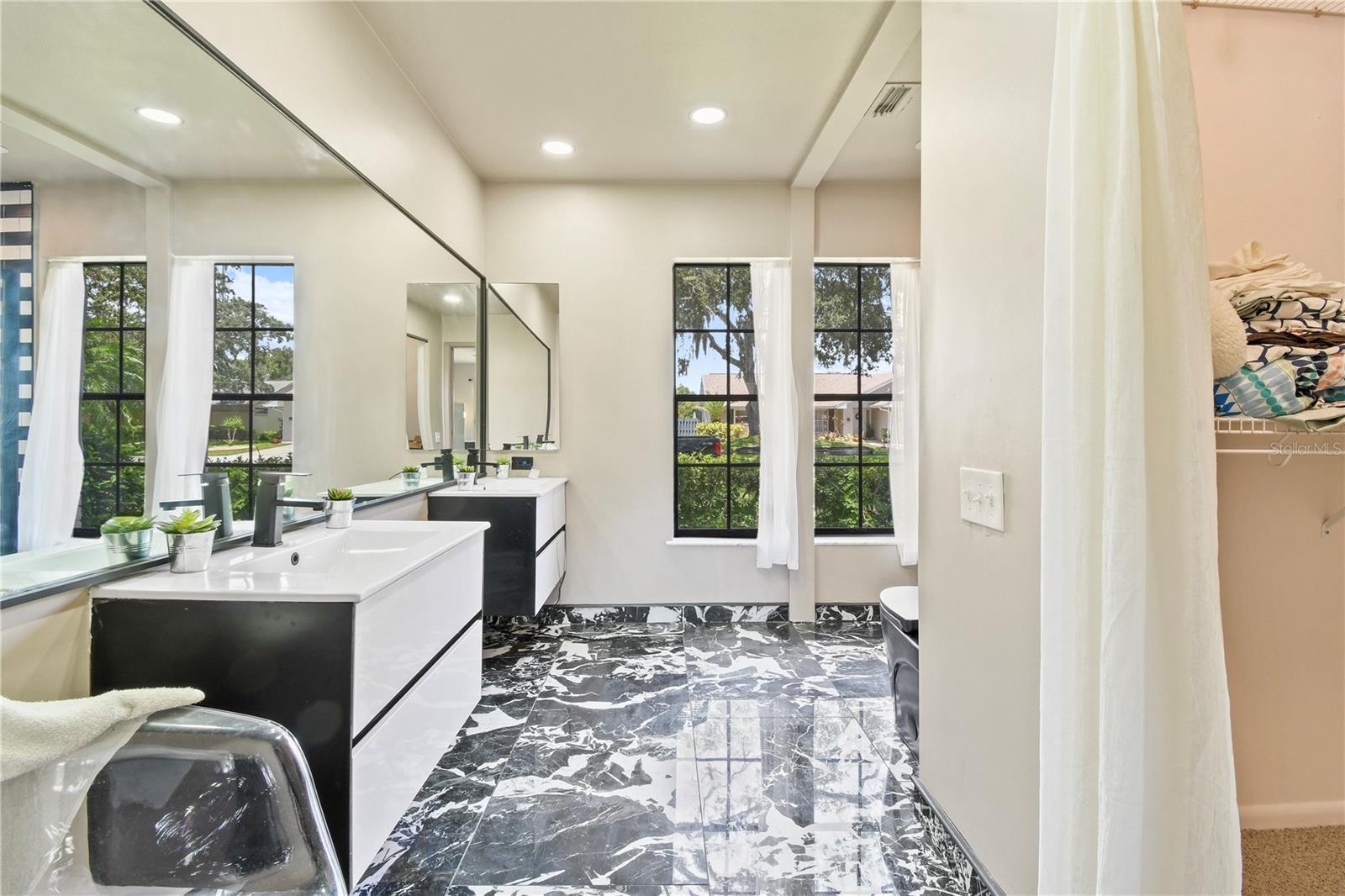 2906 WINDRIDGE DR — photo 12