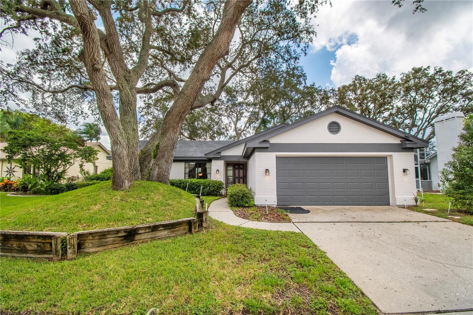 2906 WINDRIDGE DR — photo 39