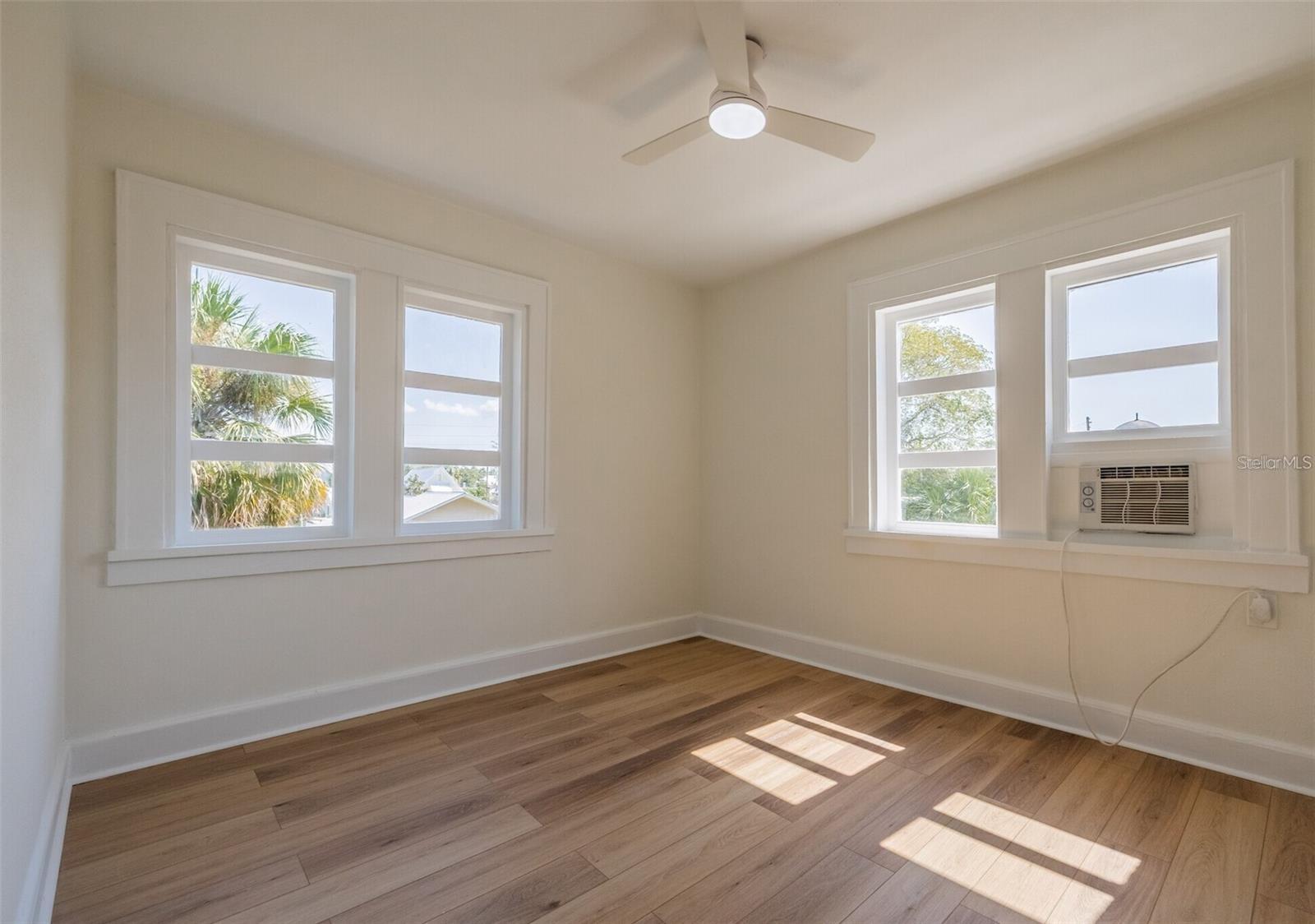 218 N PINELLAS AVE — photo 19
