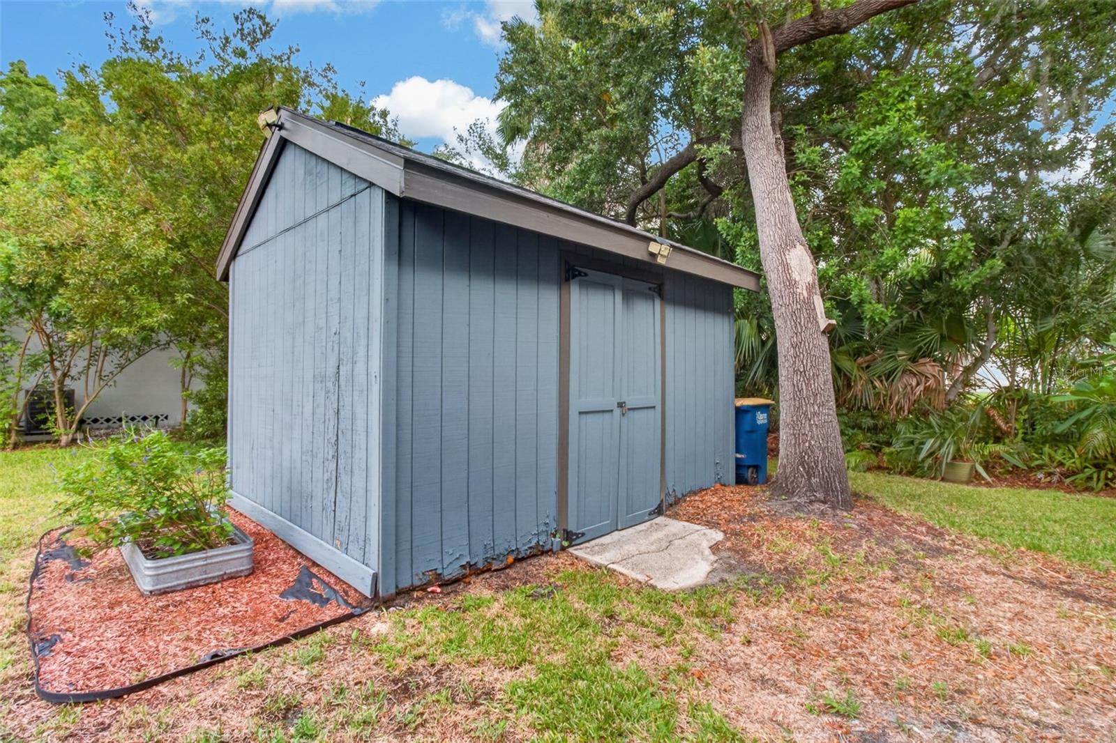3136 JOHNS PKWY — photo 42