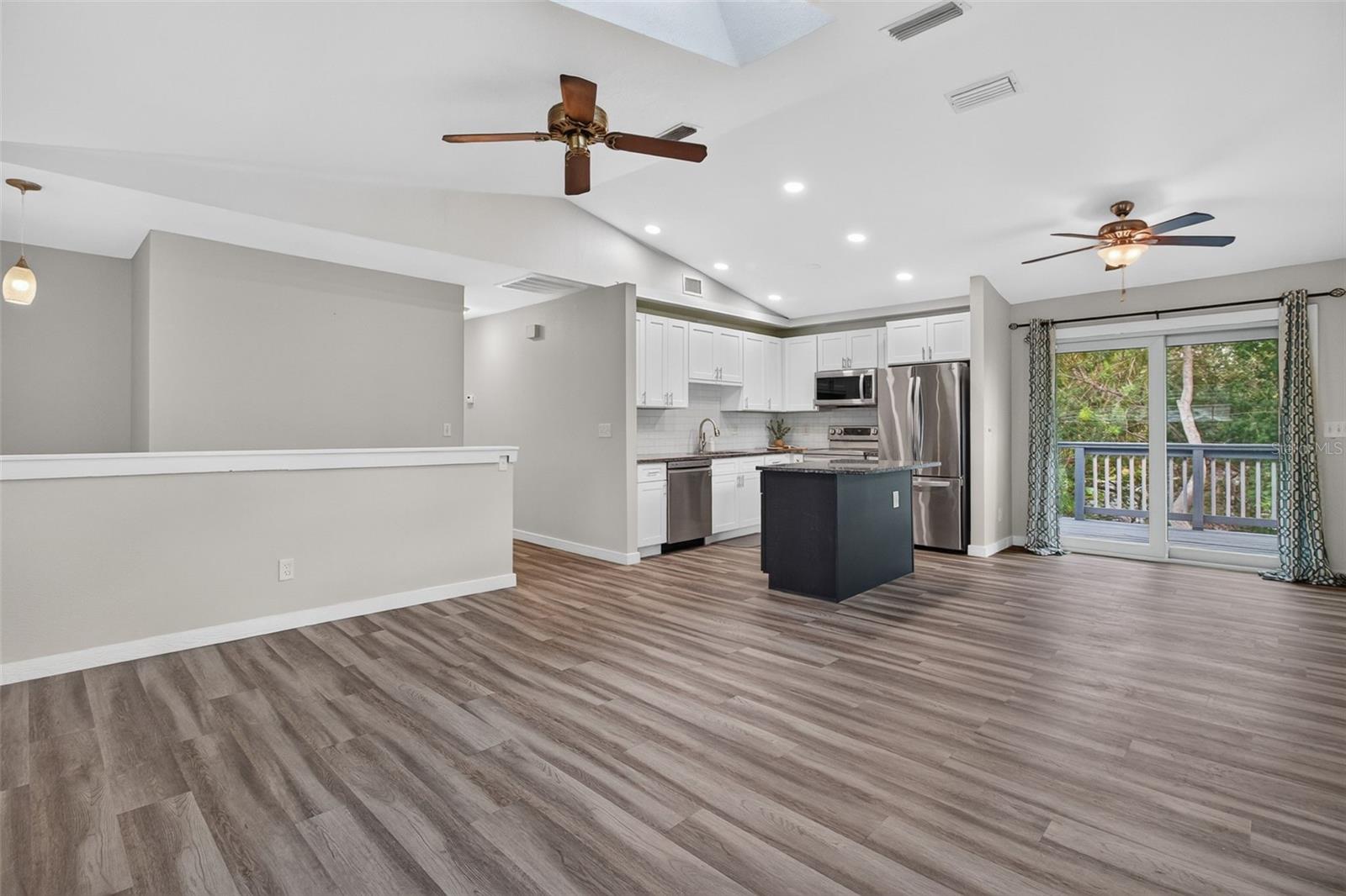 3136 JOHNS PKWY — photo 3