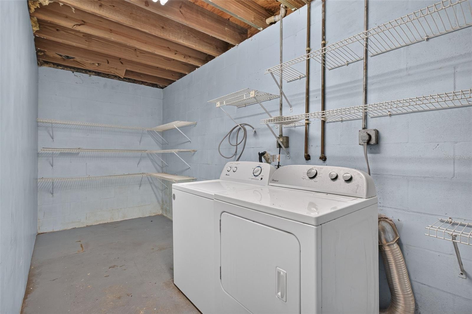 3136 JOHNS PKWY — photo 23
