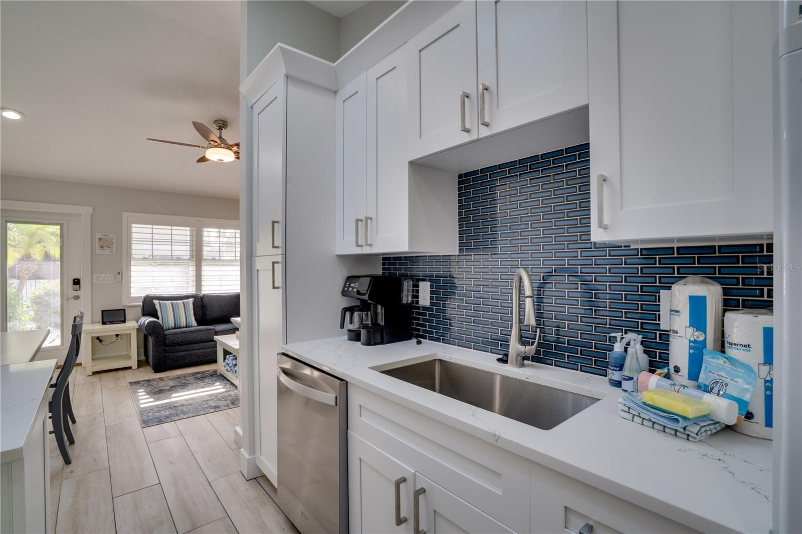 76 N SHORE DR — photo 26