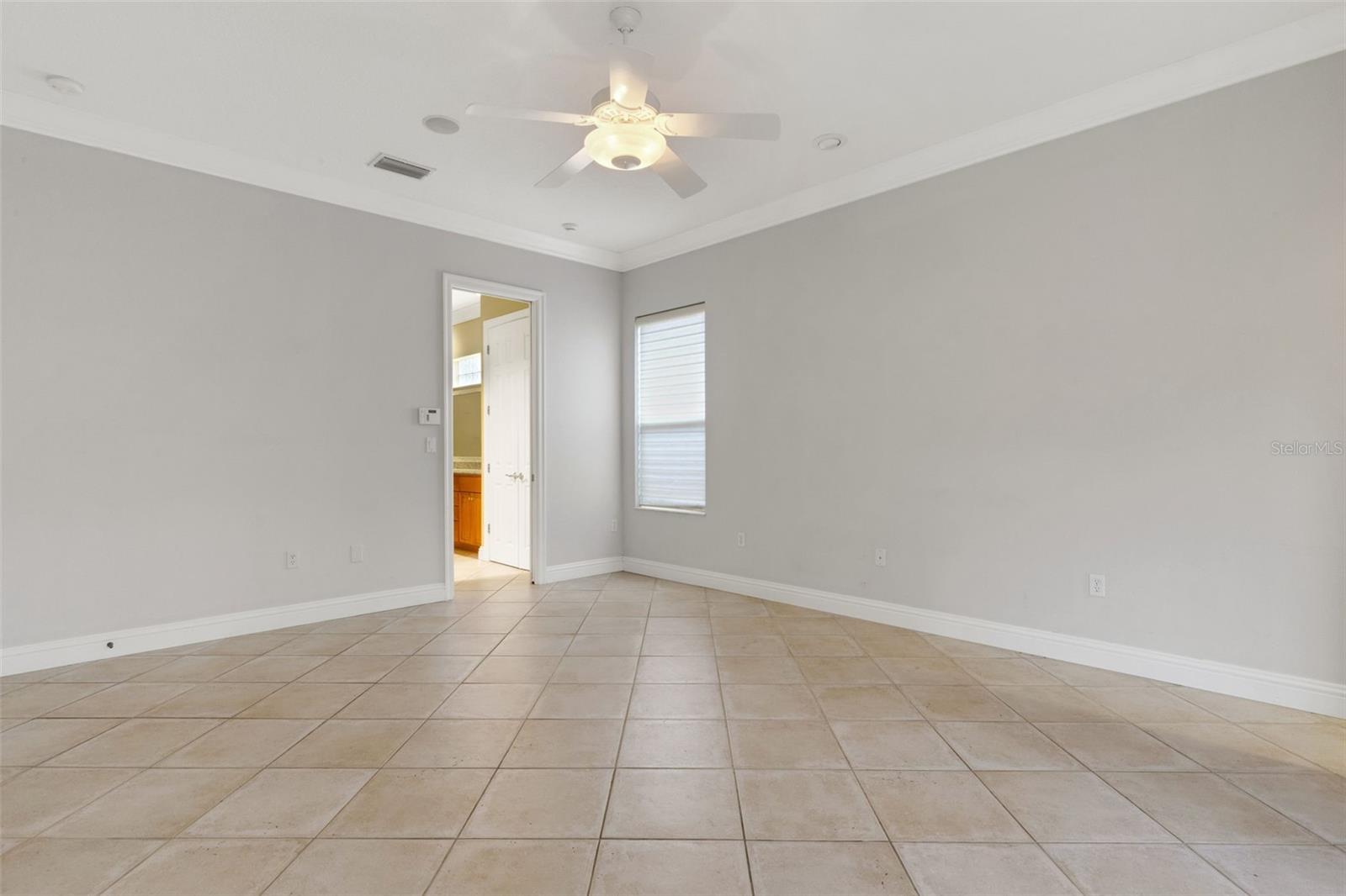 299 TURQUOISE LN — photo 35
