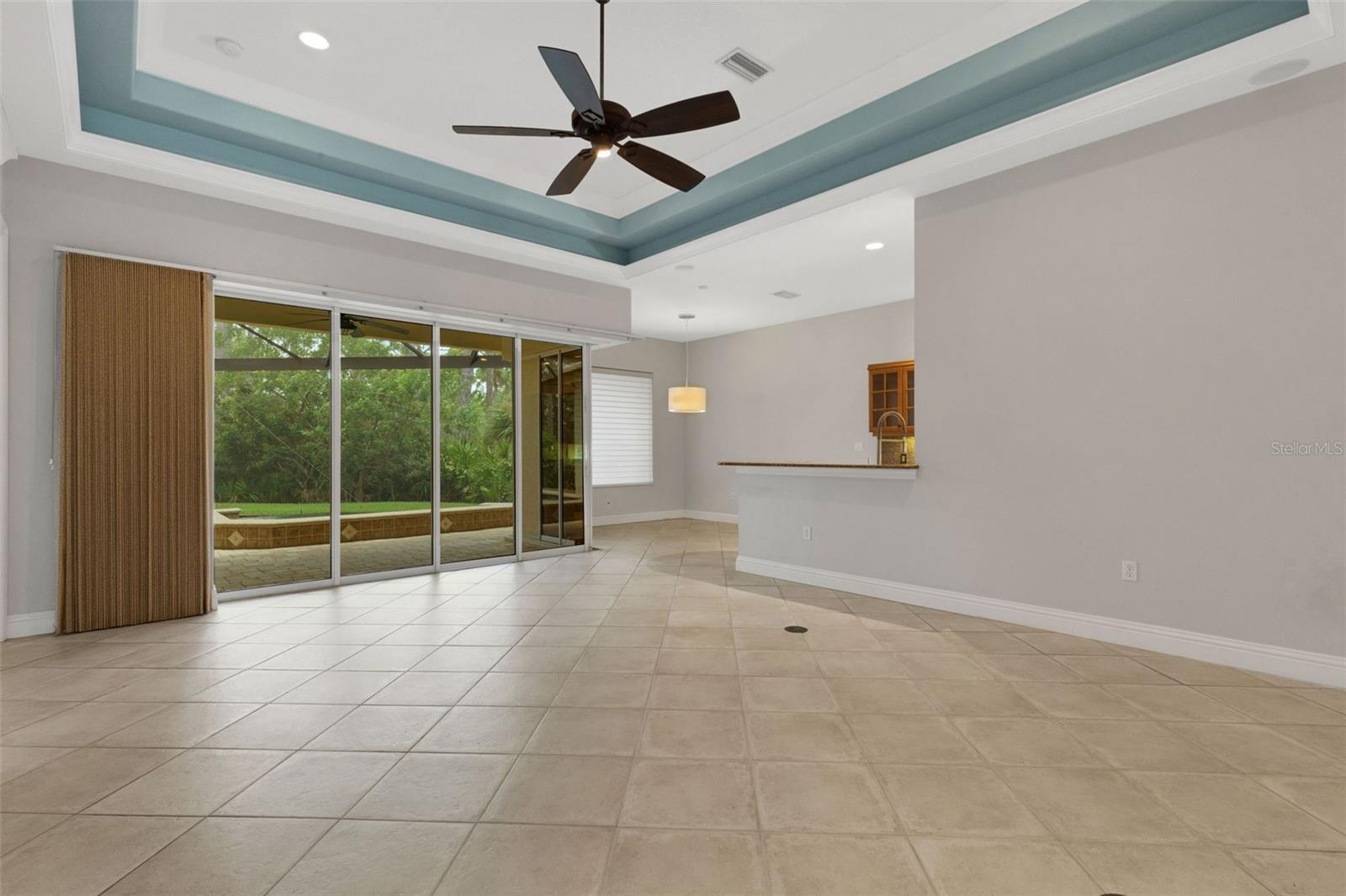 299 TURQUOISE LN — photo 8