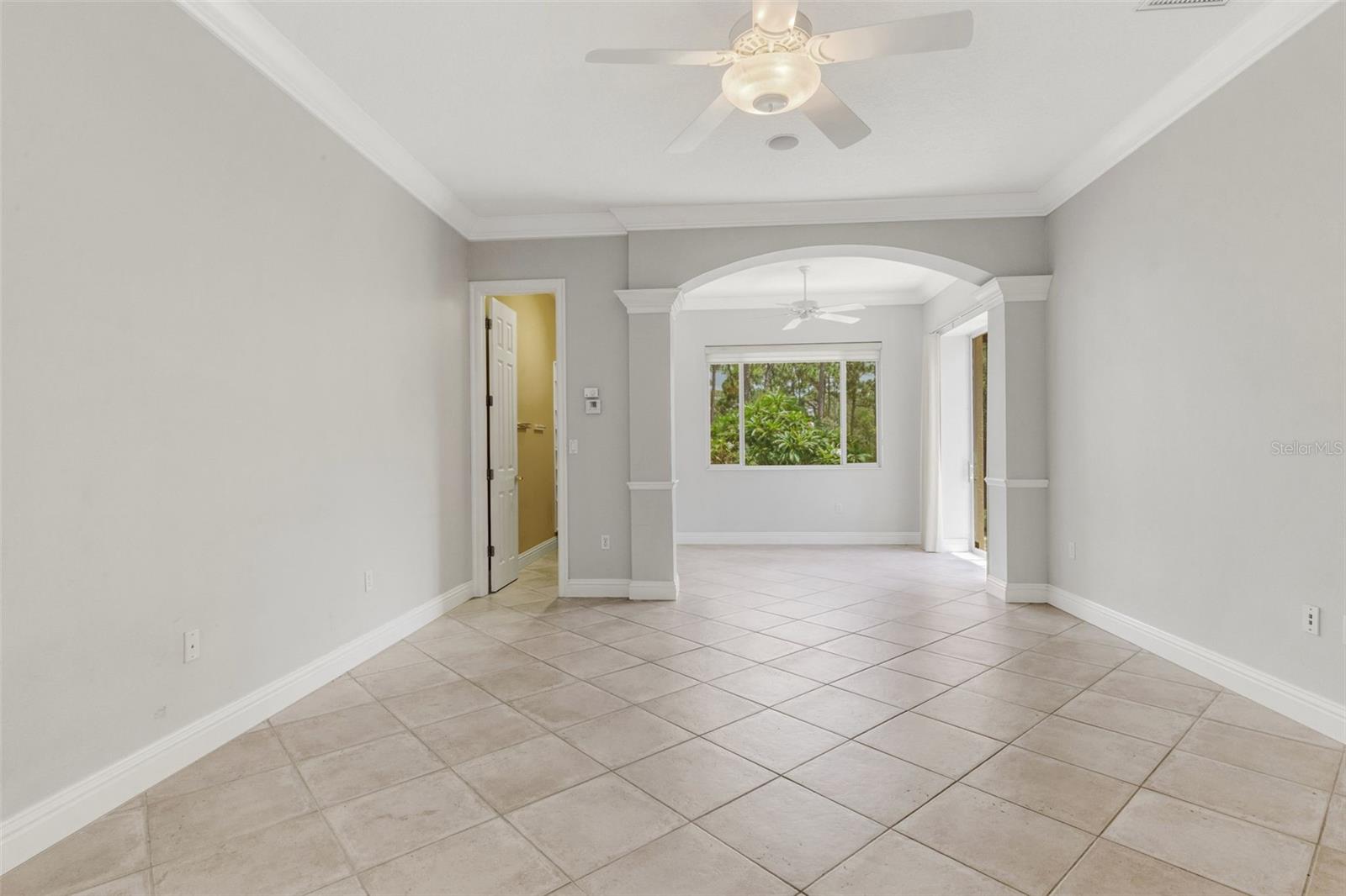 299 TURQUOISE LN — photo 32