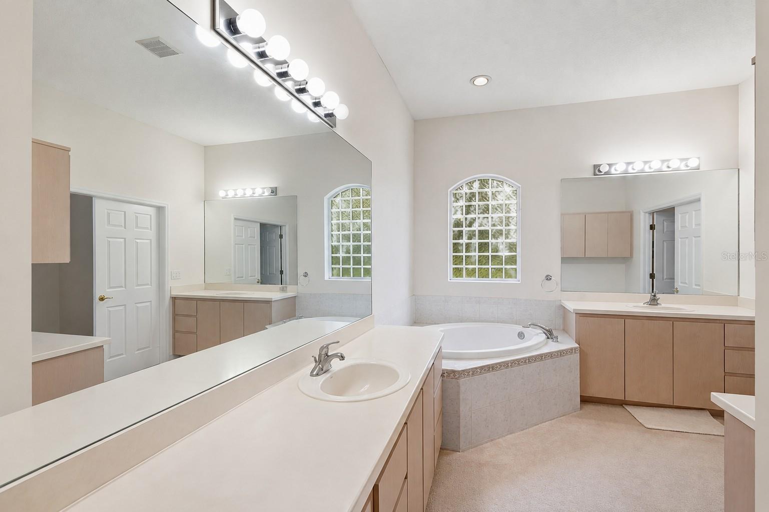 13750 DOWLING LN — photo 19