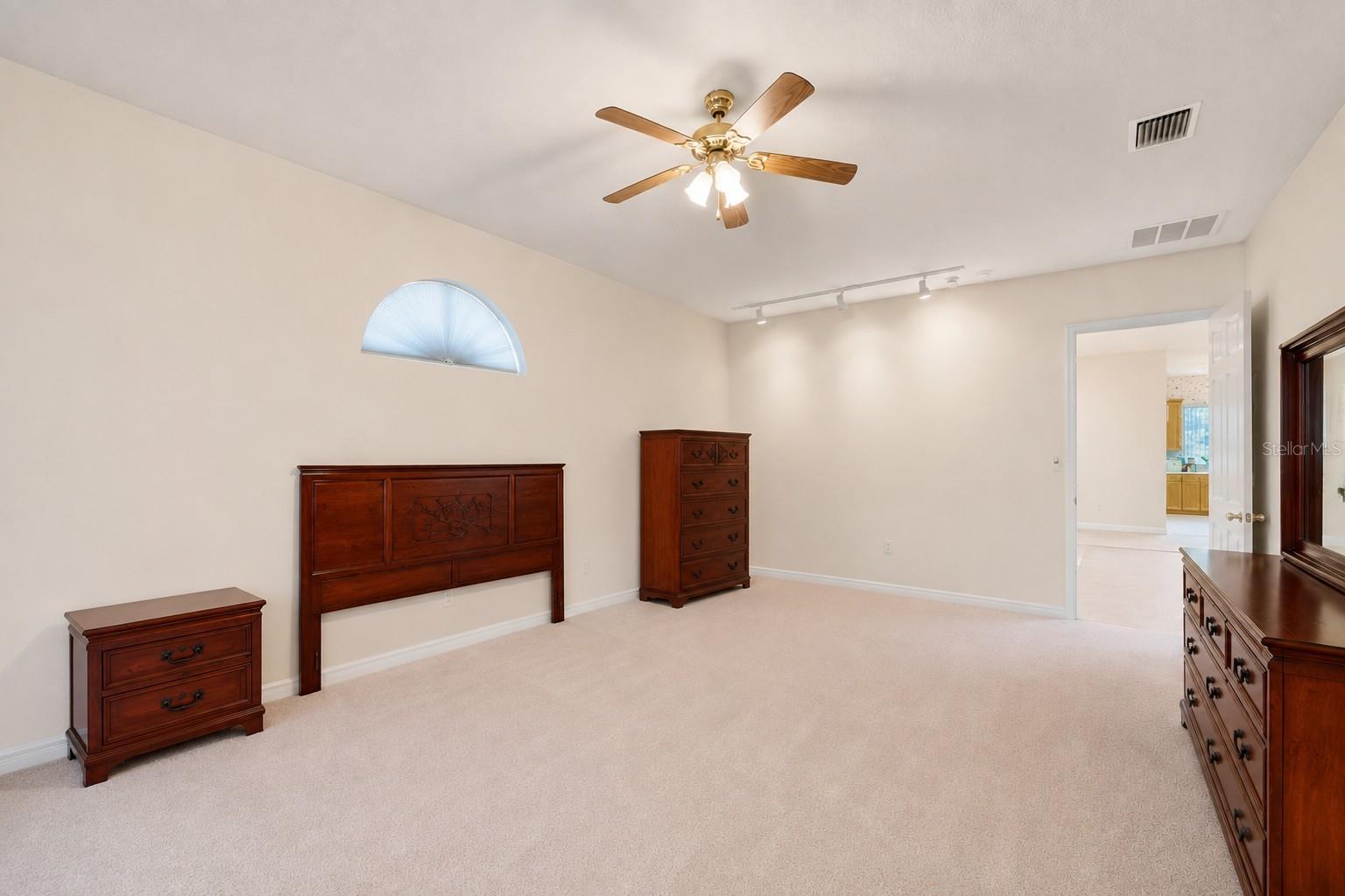 13750 DOWLING LN — photo 16