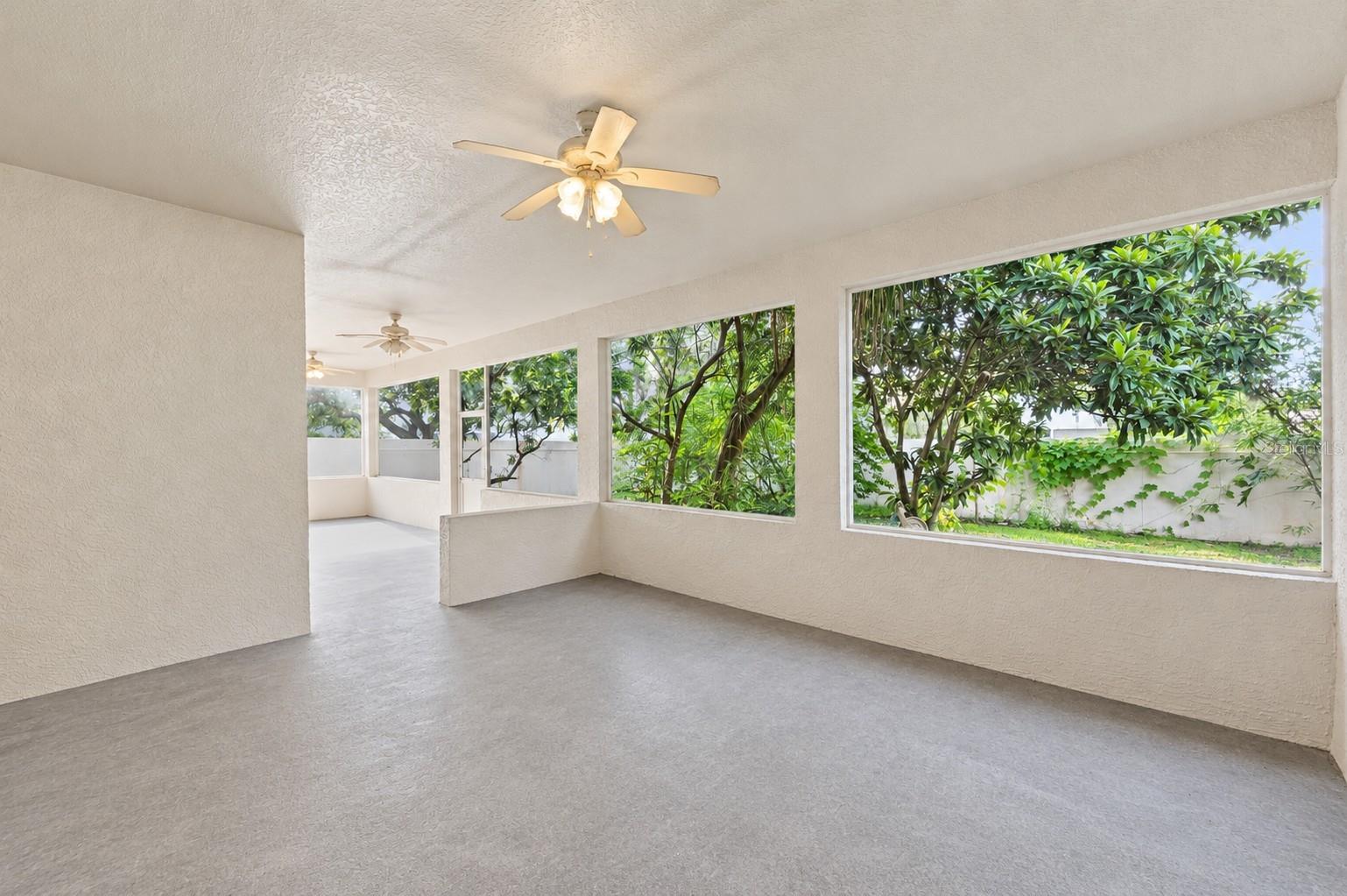 13750 DOWLING LN — photo 35