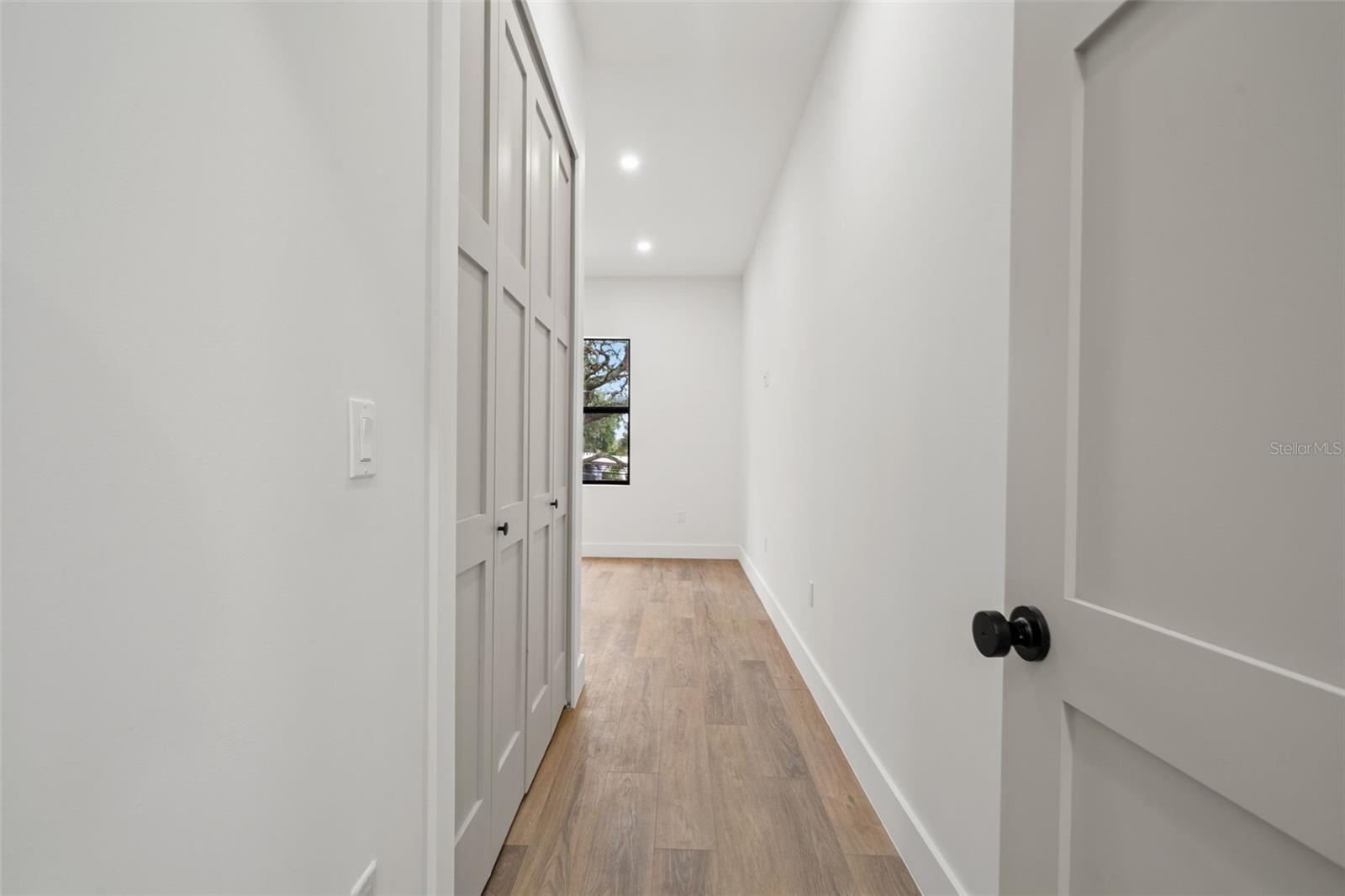 5203 N 9TH ST — photo 32